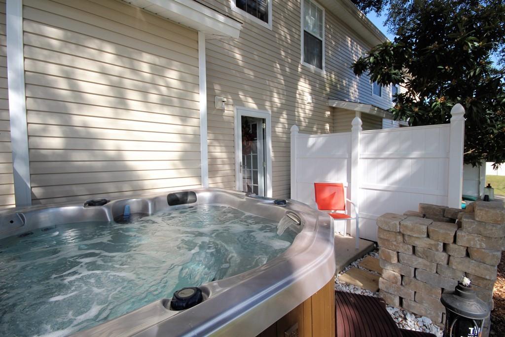 ENDICOTT VILLAGE - Residential