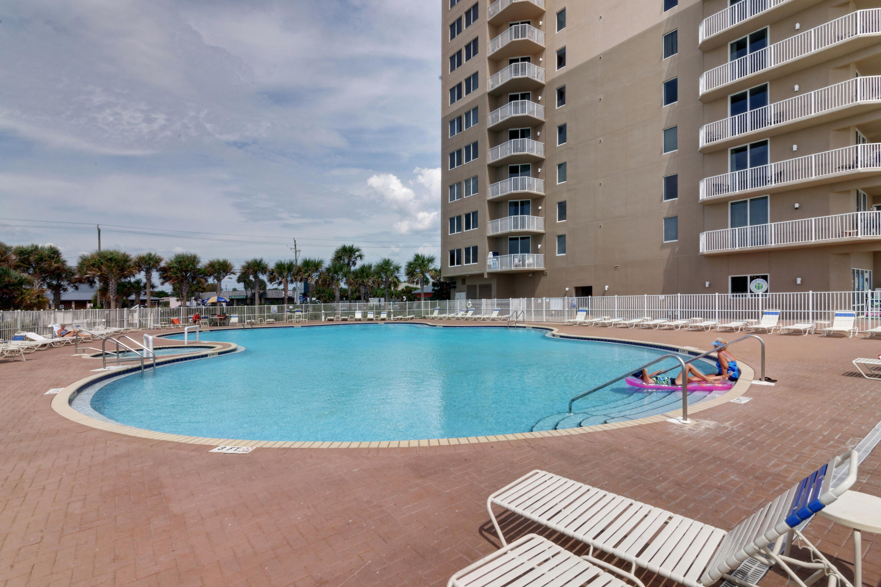 TIDEWATER BEACH STAGE 1 - Residential