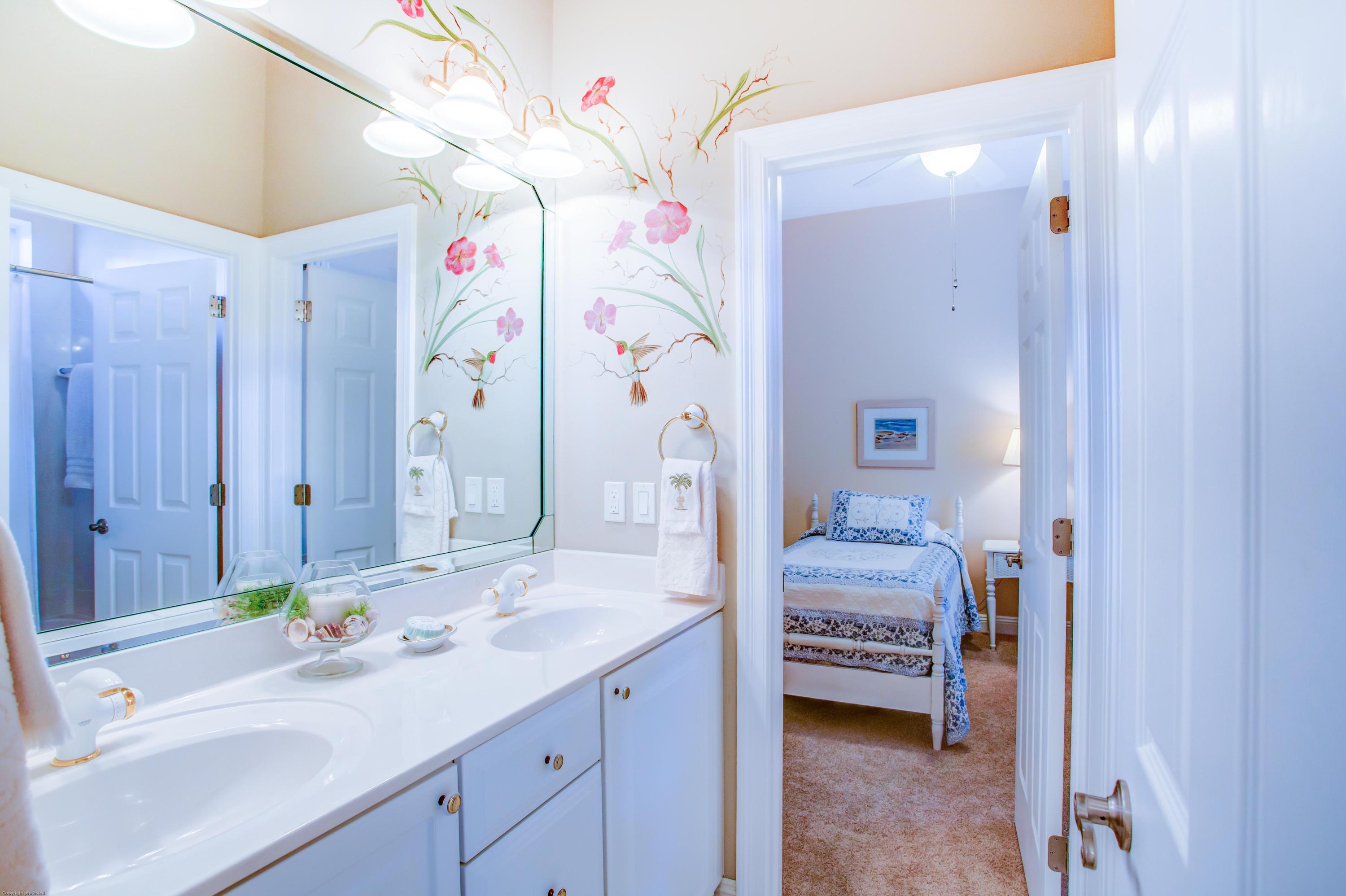 ISLAND GREEN - Residential