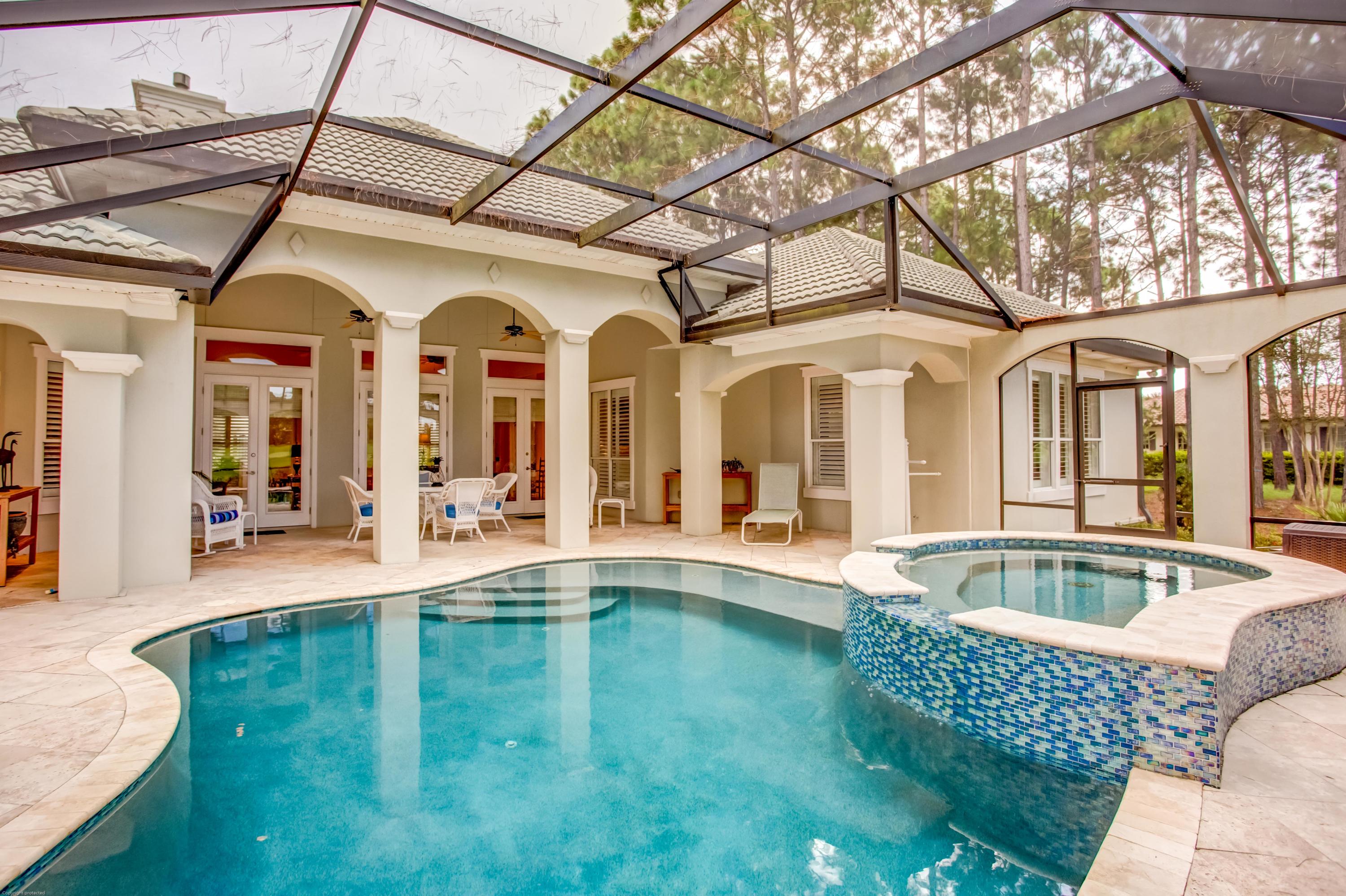 ISLAND GREEN - Residential