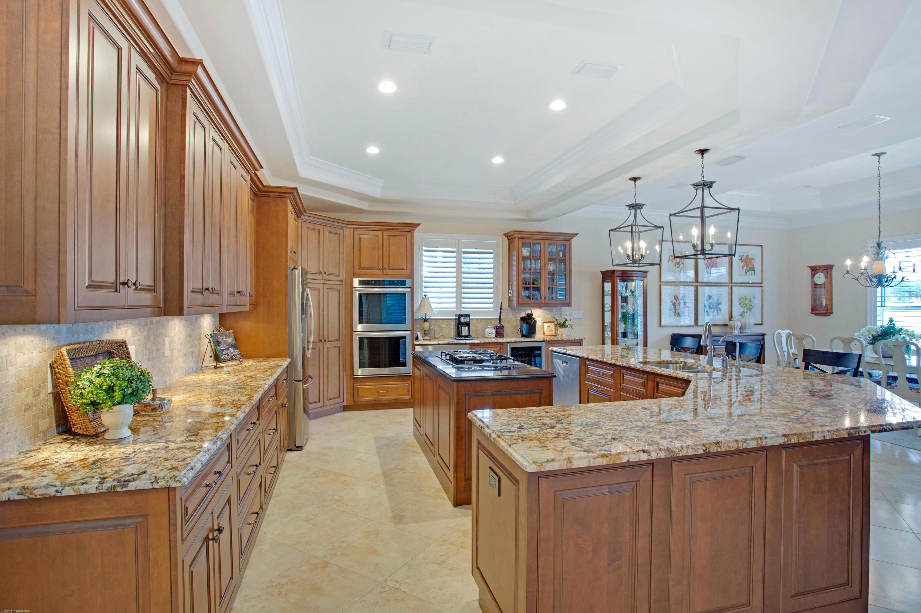 ISLAND GREEN - Residential