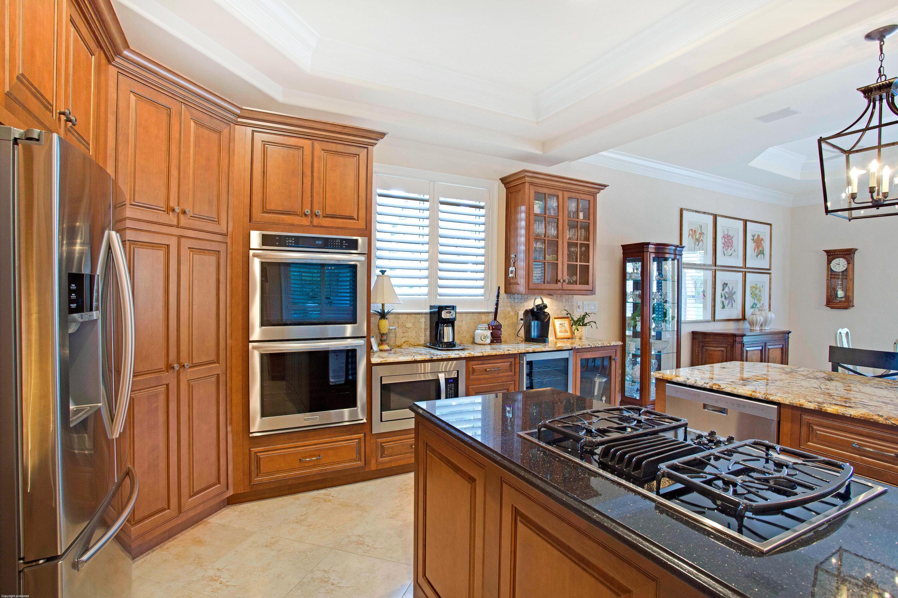 ISLAND GREEN - Residential