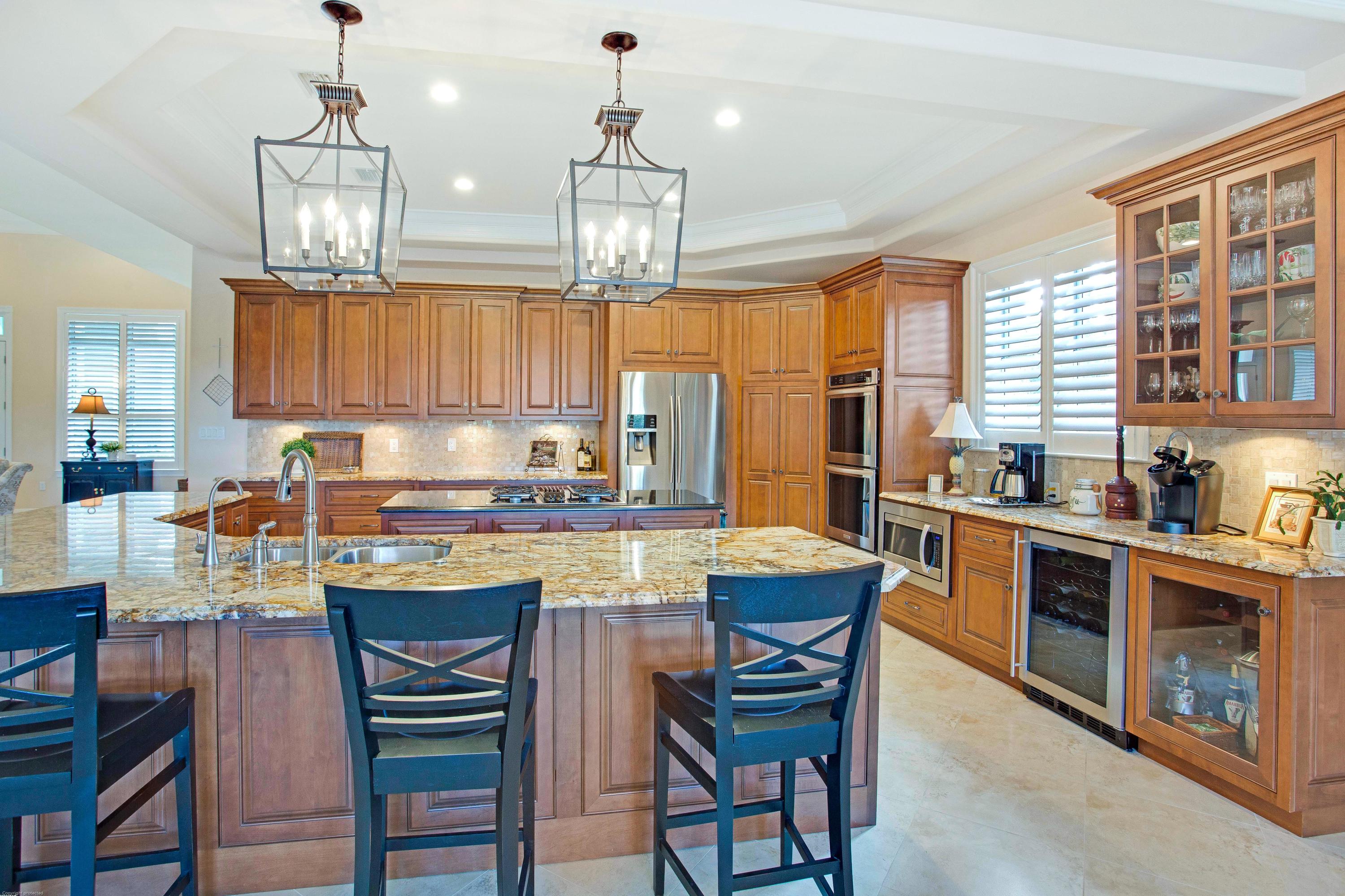 ISLAND GREEN - Residential