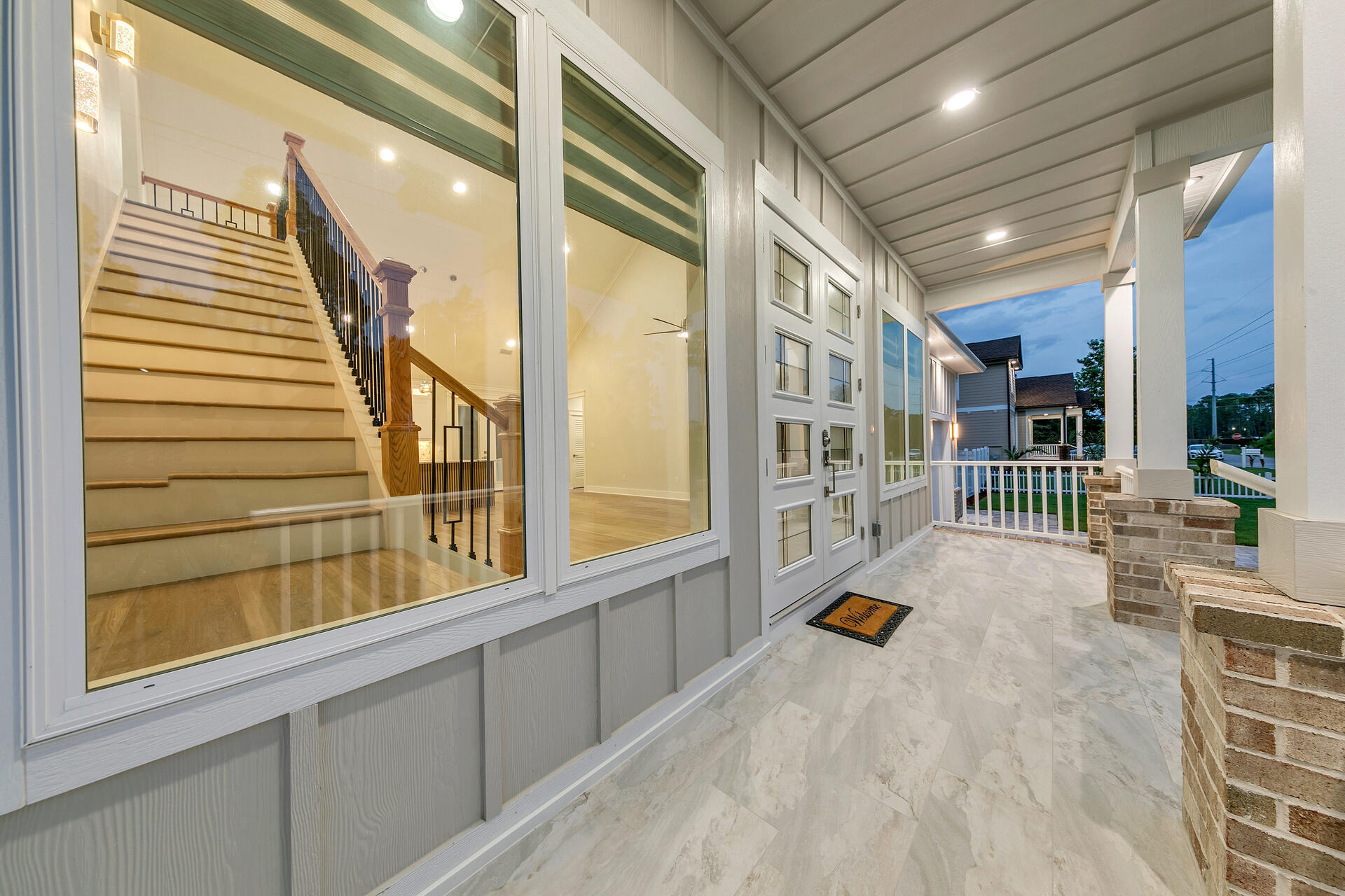 LOT 3 BLOCK 1 OF J.M. & E S/D - Residential