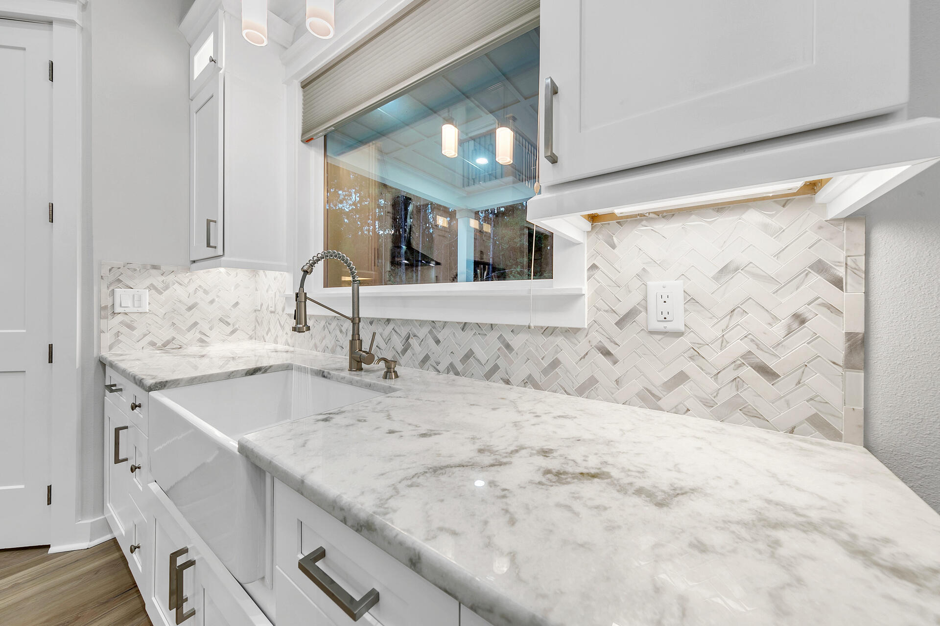 LOT 3 BLOCK 1 OF J.M. & E S/D - Residential