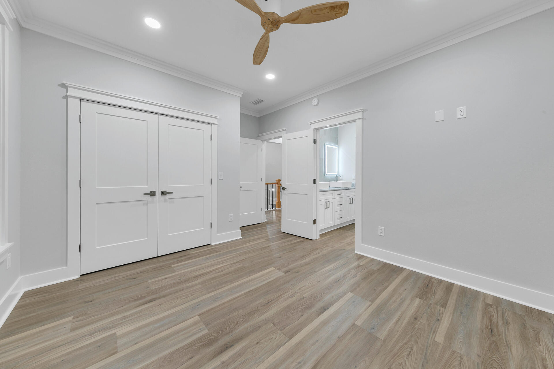 LOT 3 BLOCK 1 OF J.M. & E S/D - Residential