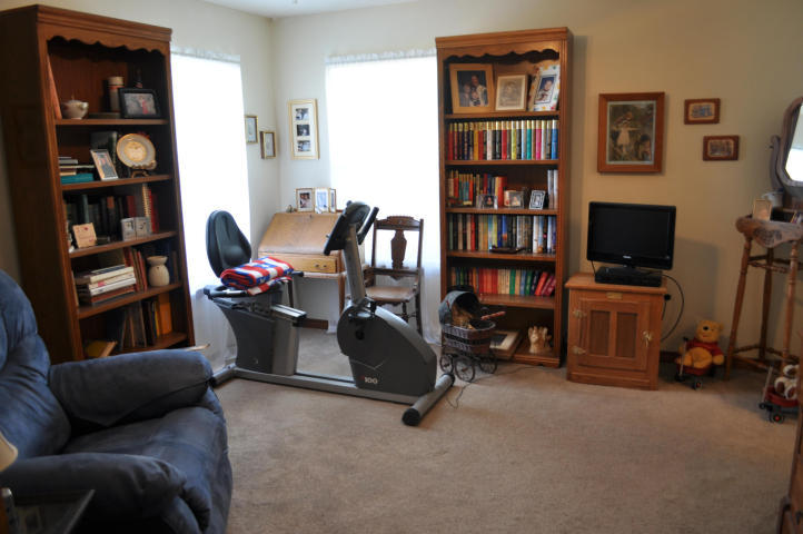 31-3N-23-2811-0000-0100 - Residential
