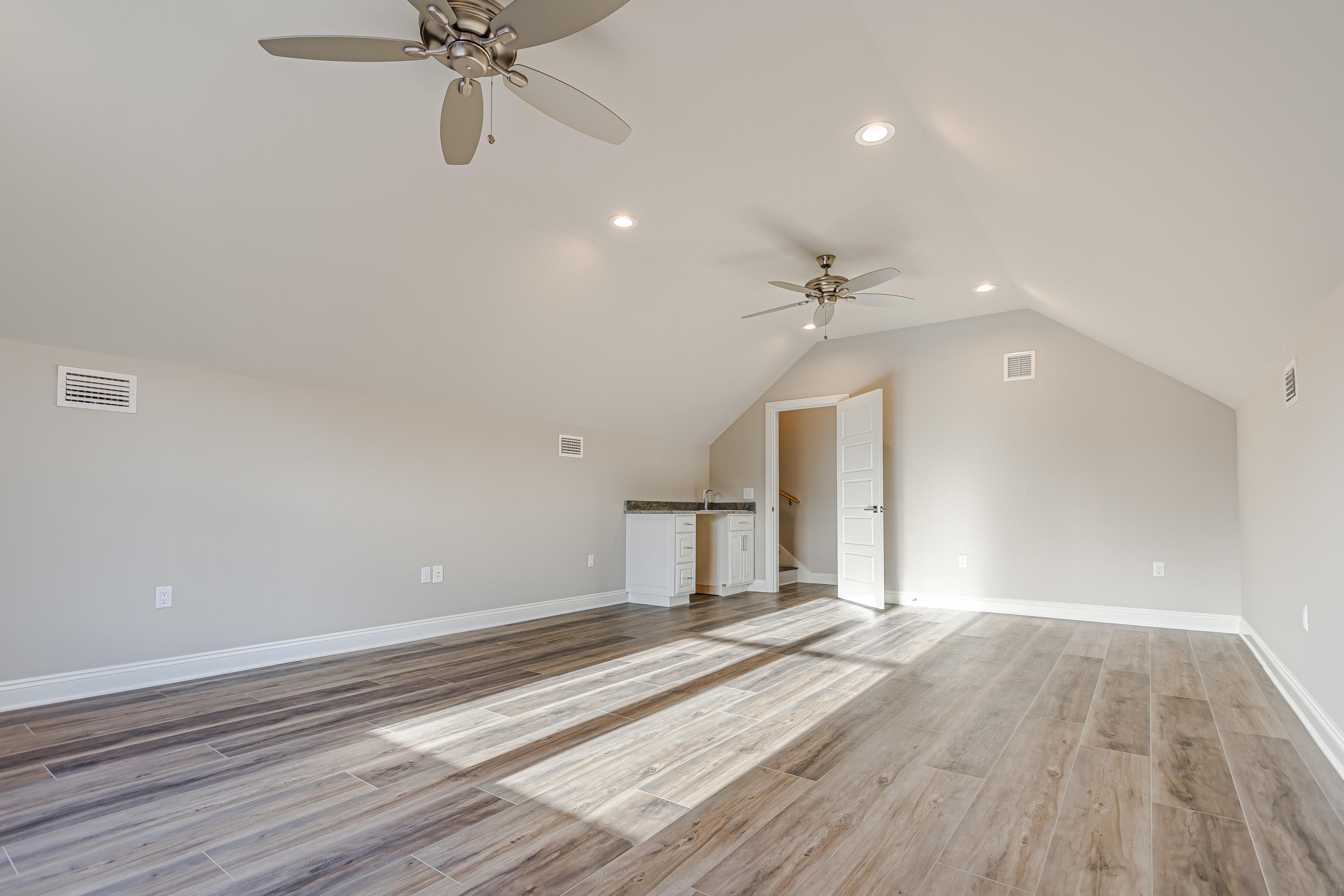 Deer Moss Creek - Residential