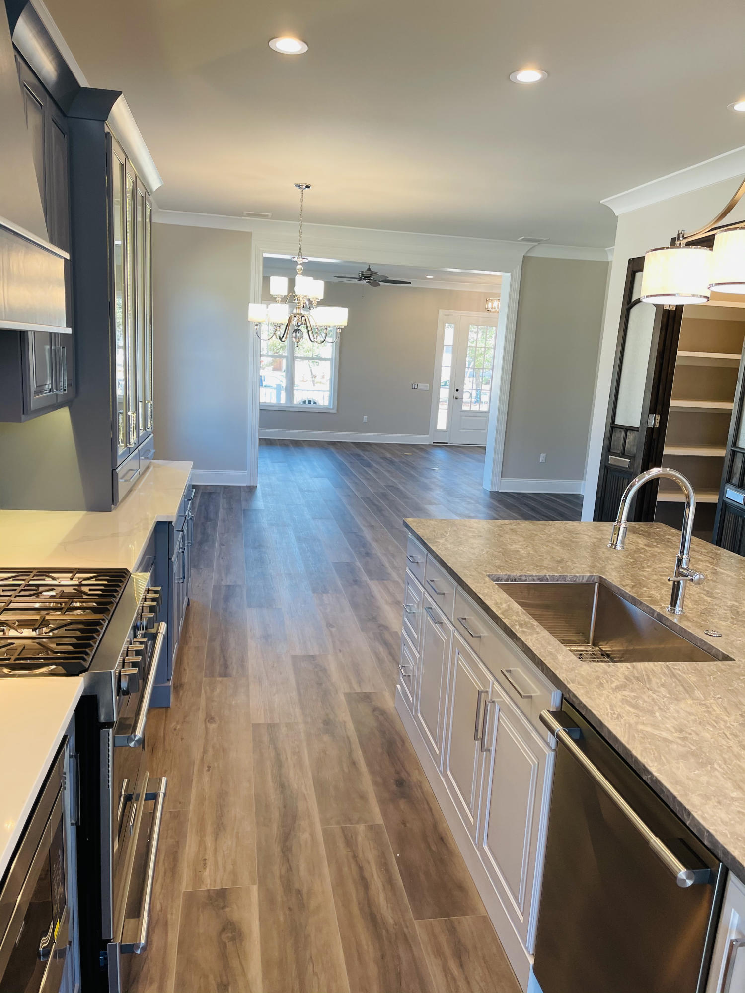 Deer Moss Creek - Residential