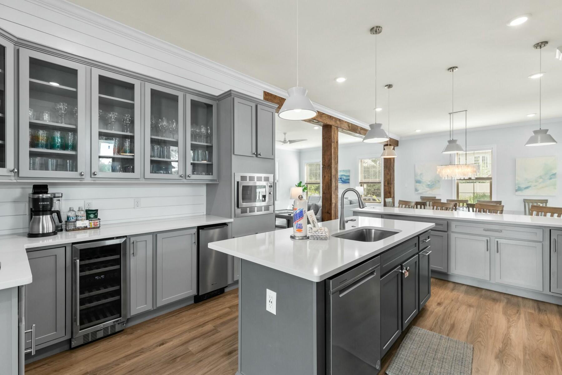 EASTERN LAKE ESTATES - Residential