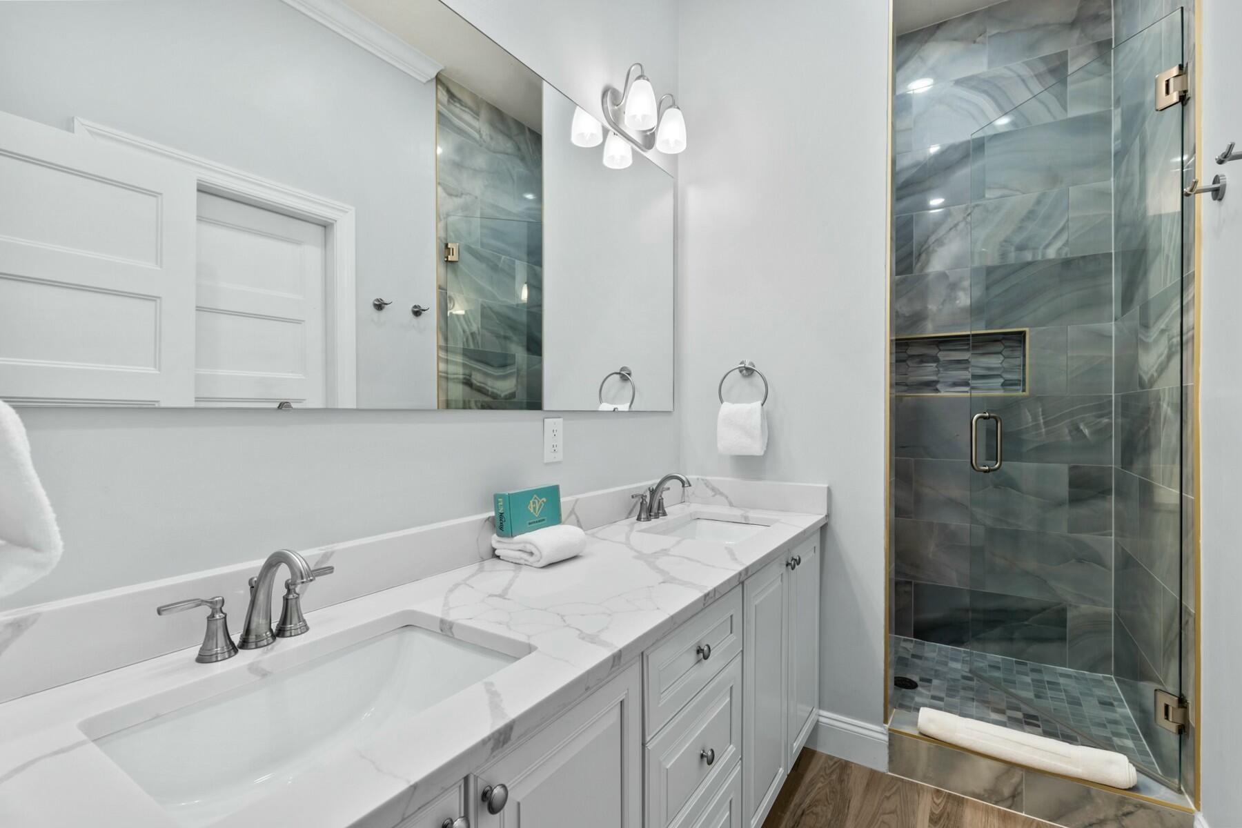 EASTERN LAKE ESTATES - Residential