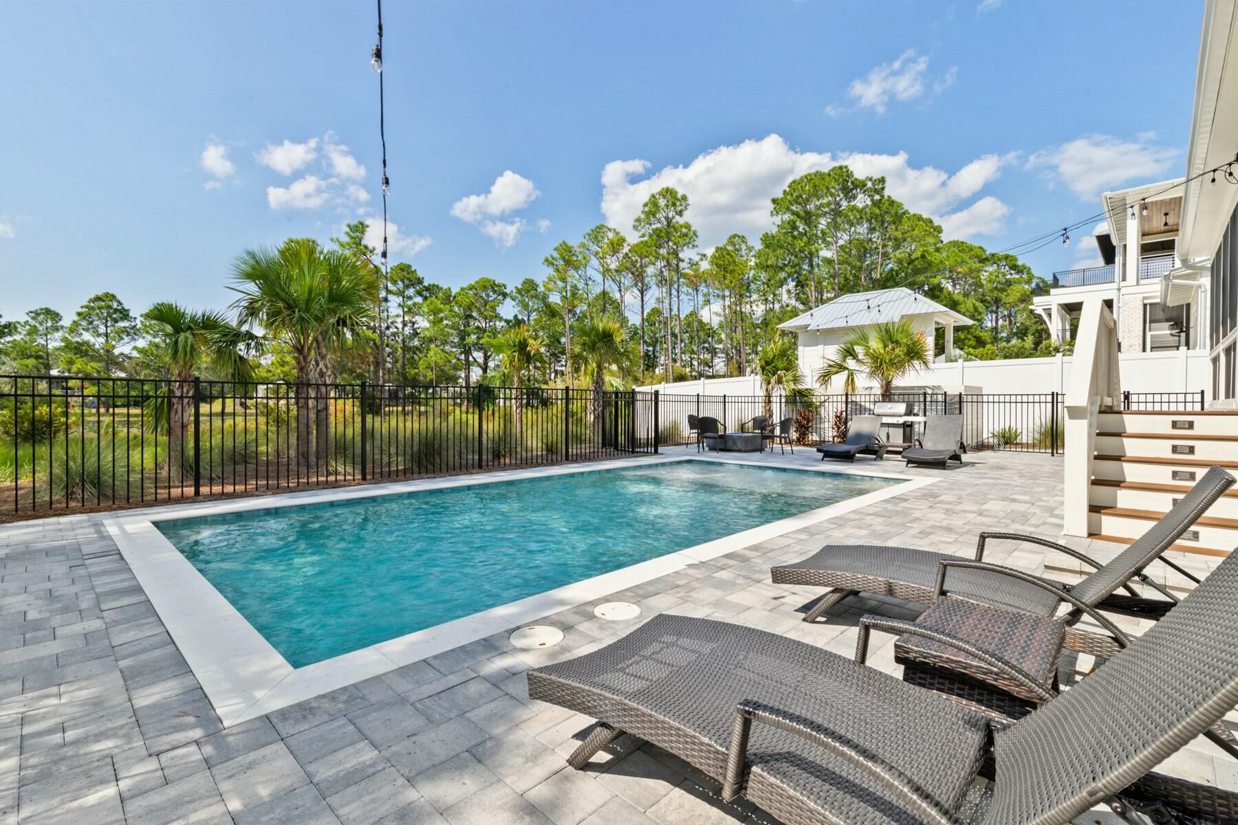 EASTERN LAKE ESTATES - Residential