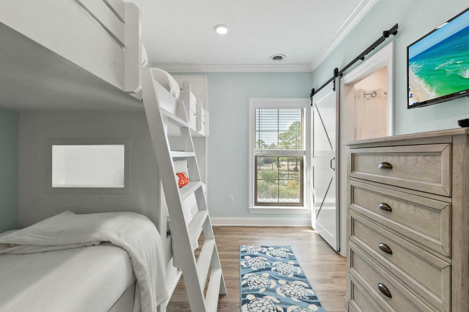 EASTERN LAKE ESTATES - Residential