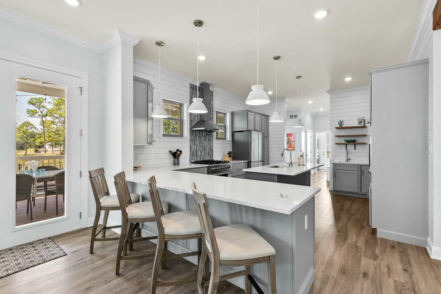 EASTERN LAKE ESTATES - Residential