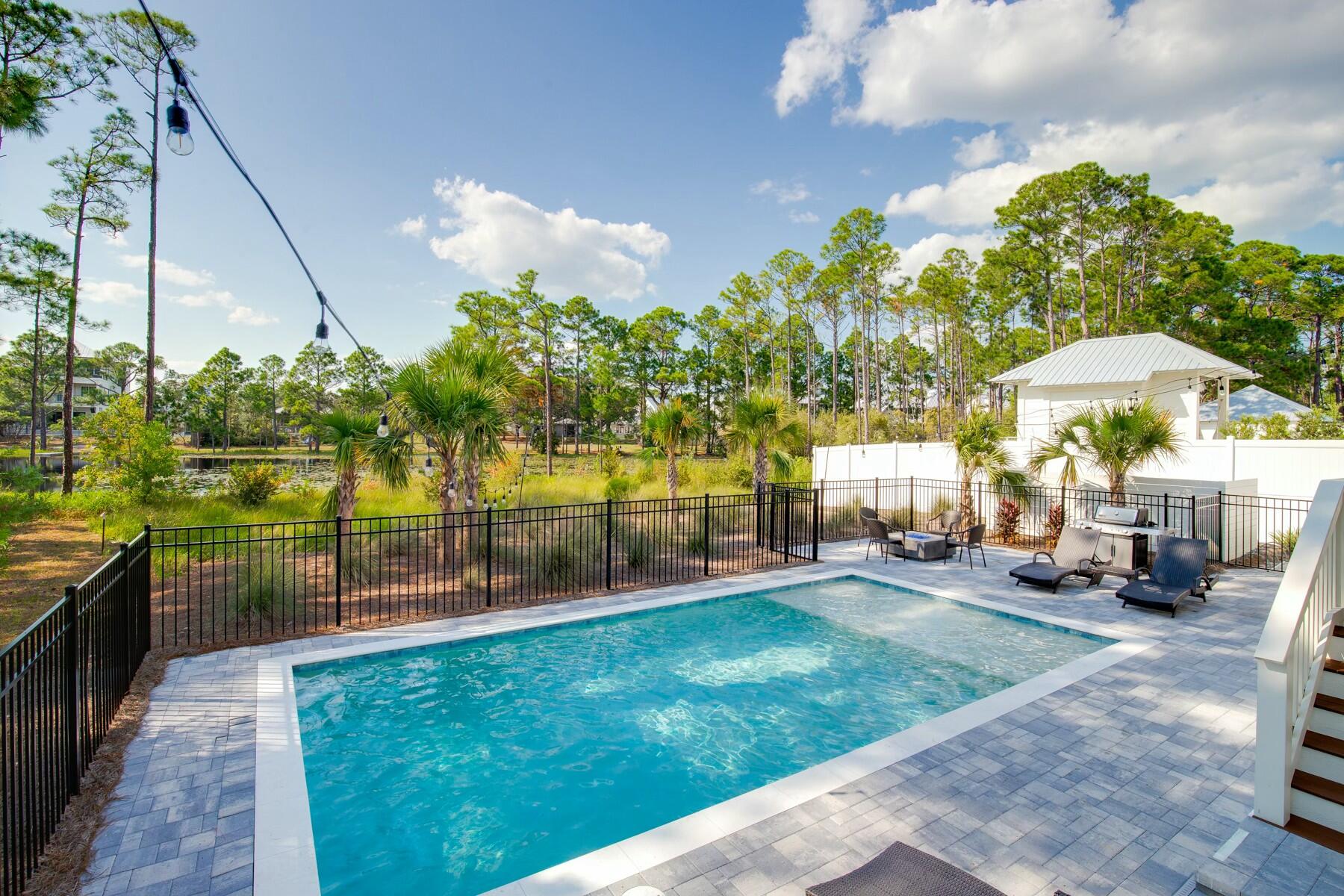 EASTERN LAKE ESTATES - Residential