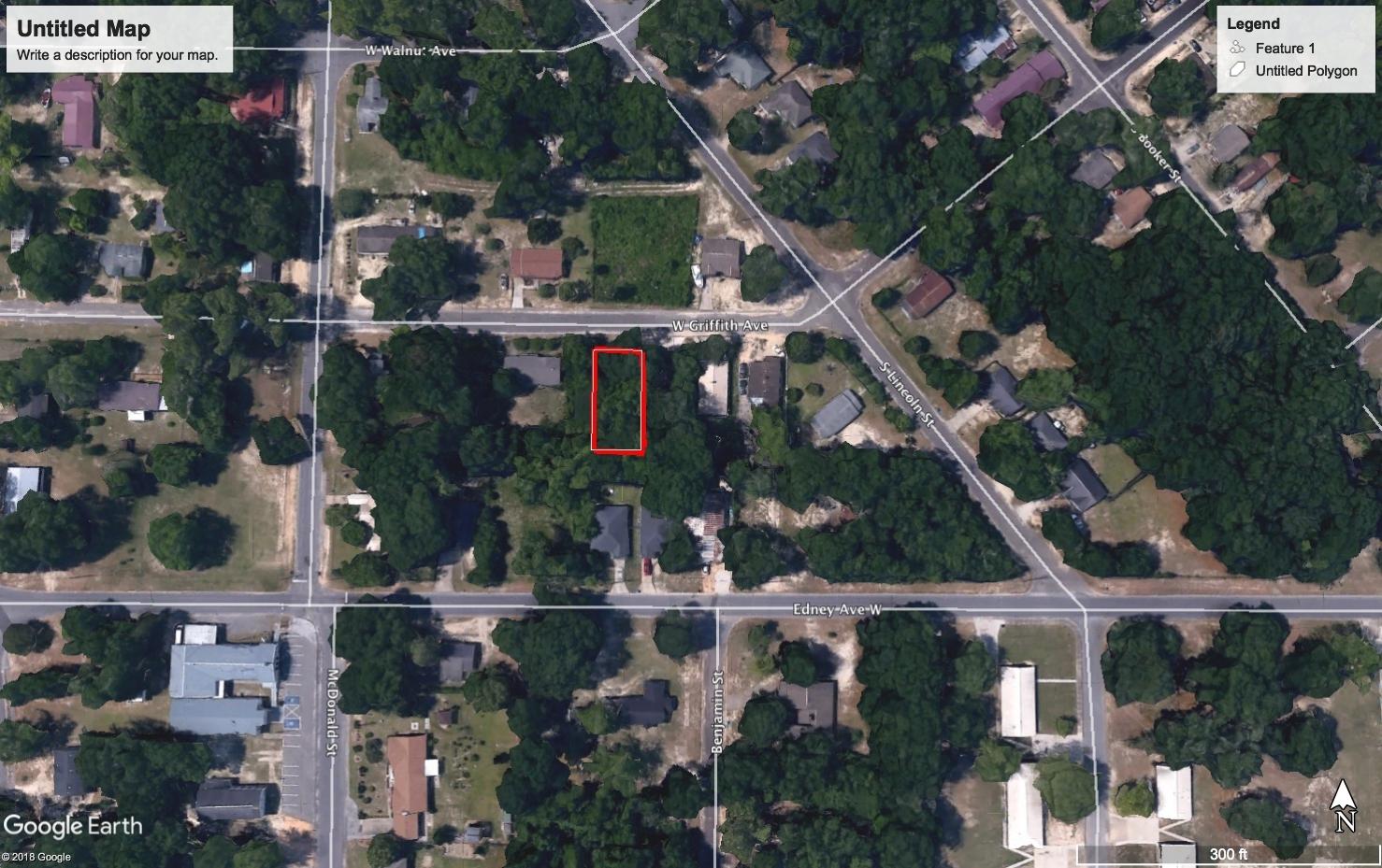 Level lot in town! Sewer, power, and water available! Bring your house plans or Mobile home!