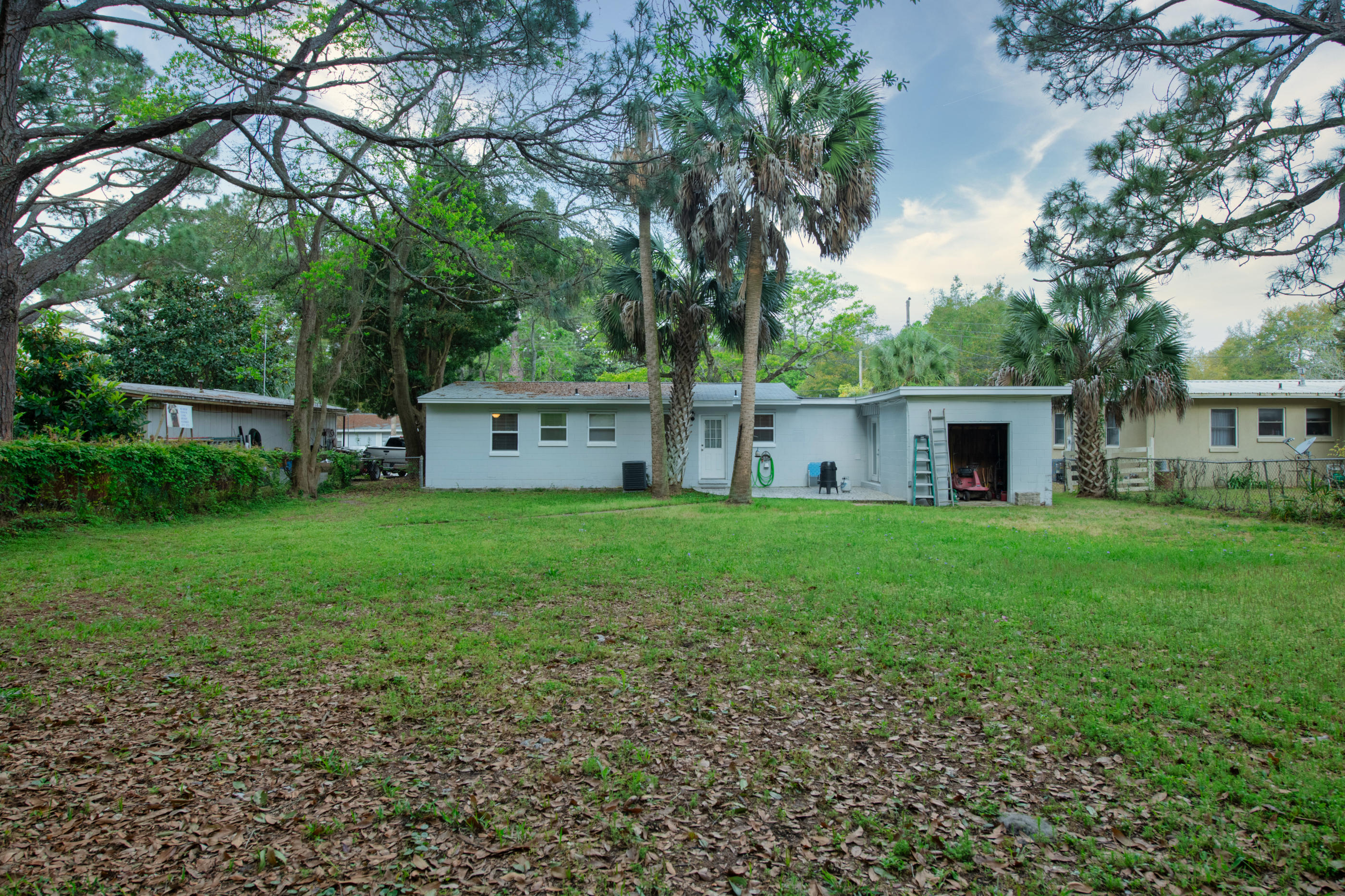 SEABREEZE 2ND ADDN - Residential