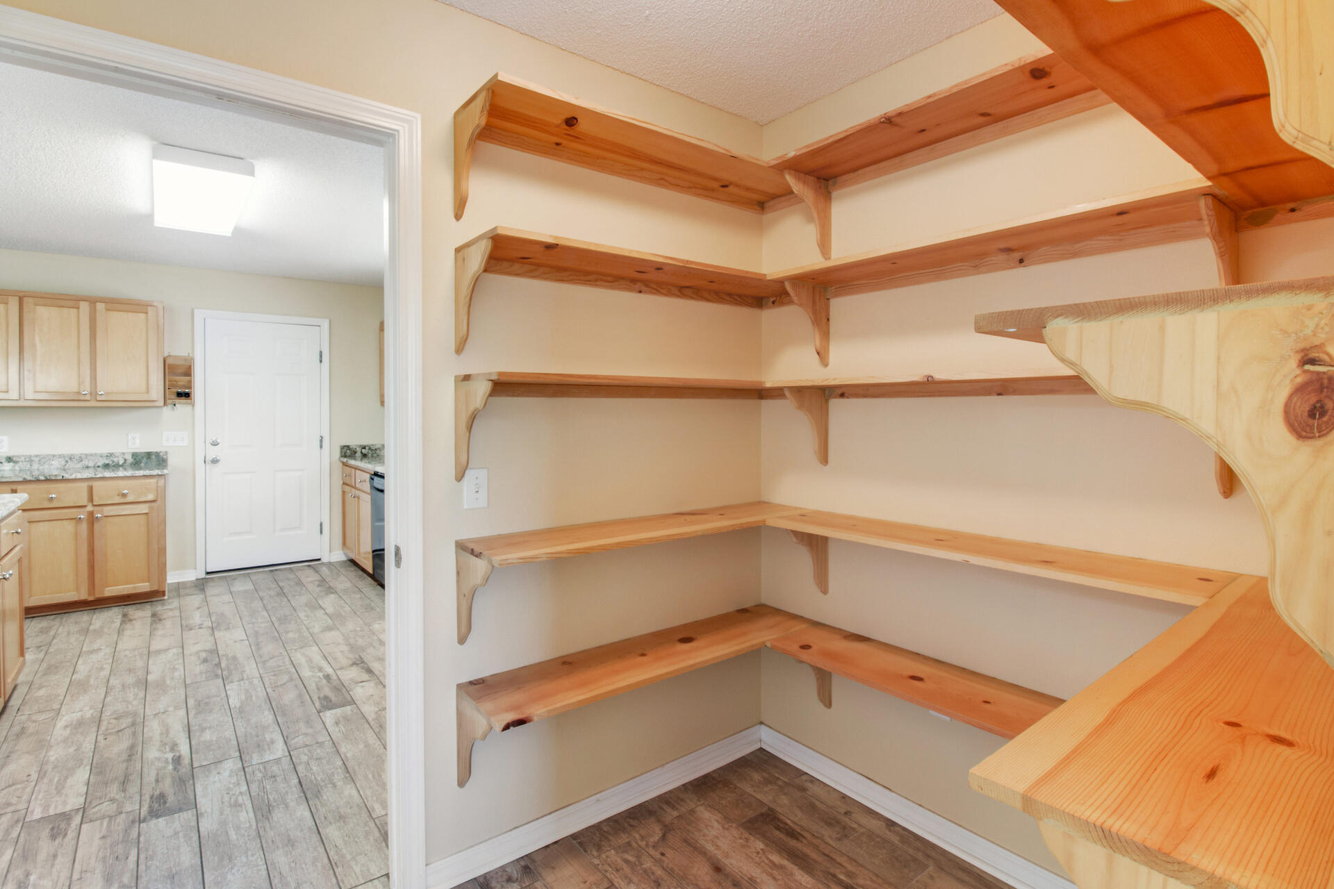 ALICIA PLACE - Residential