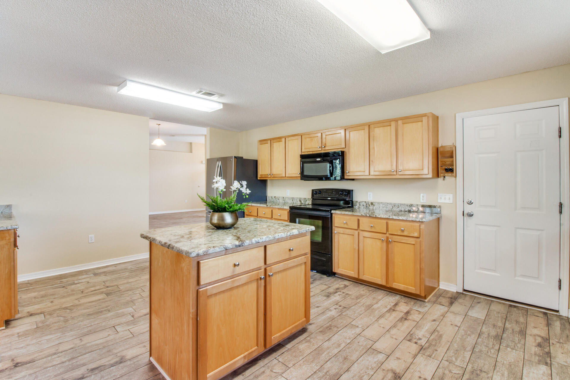 ALICIA PLACE - Residential