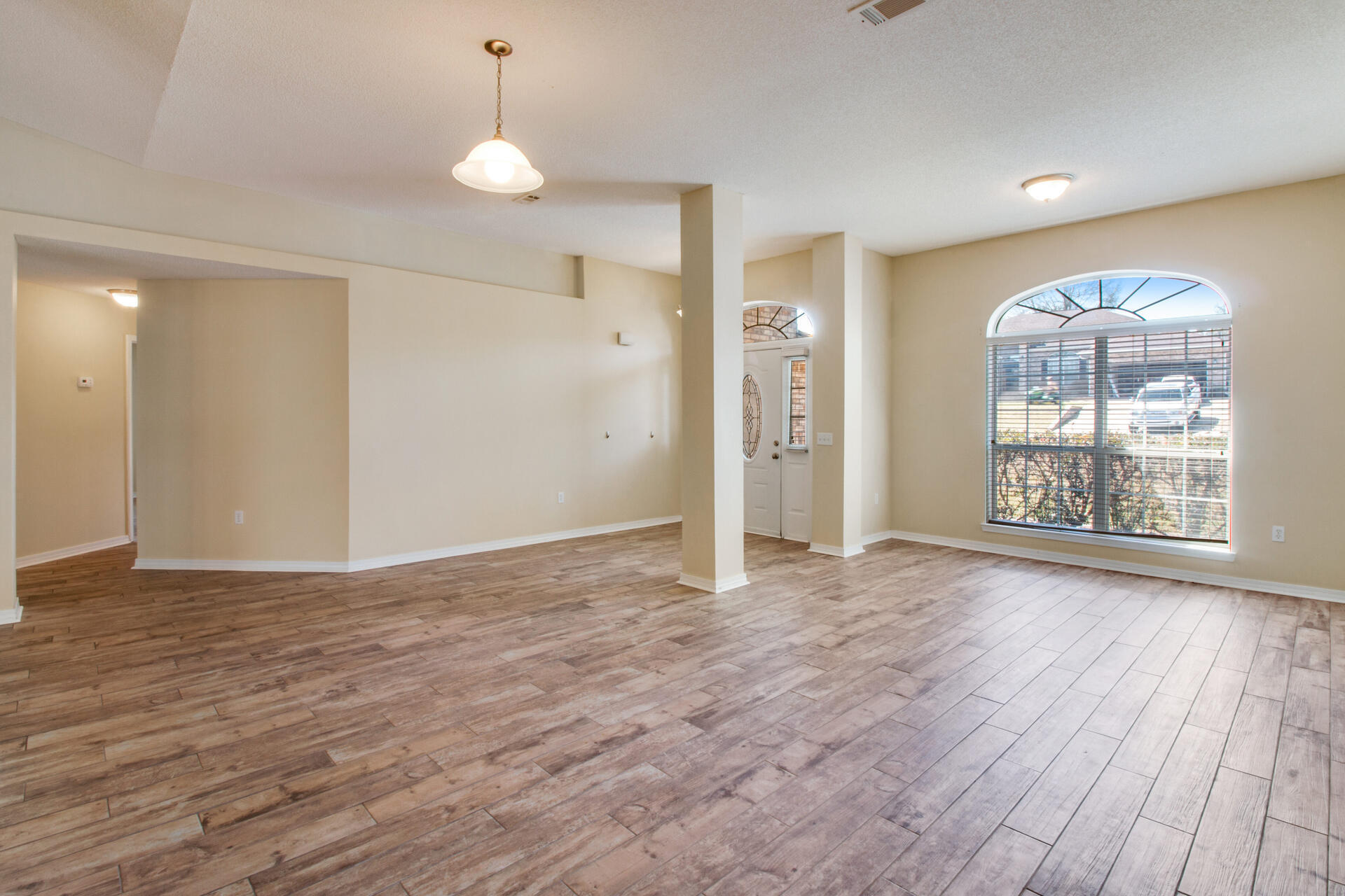 ALICIA PLACE - Residential