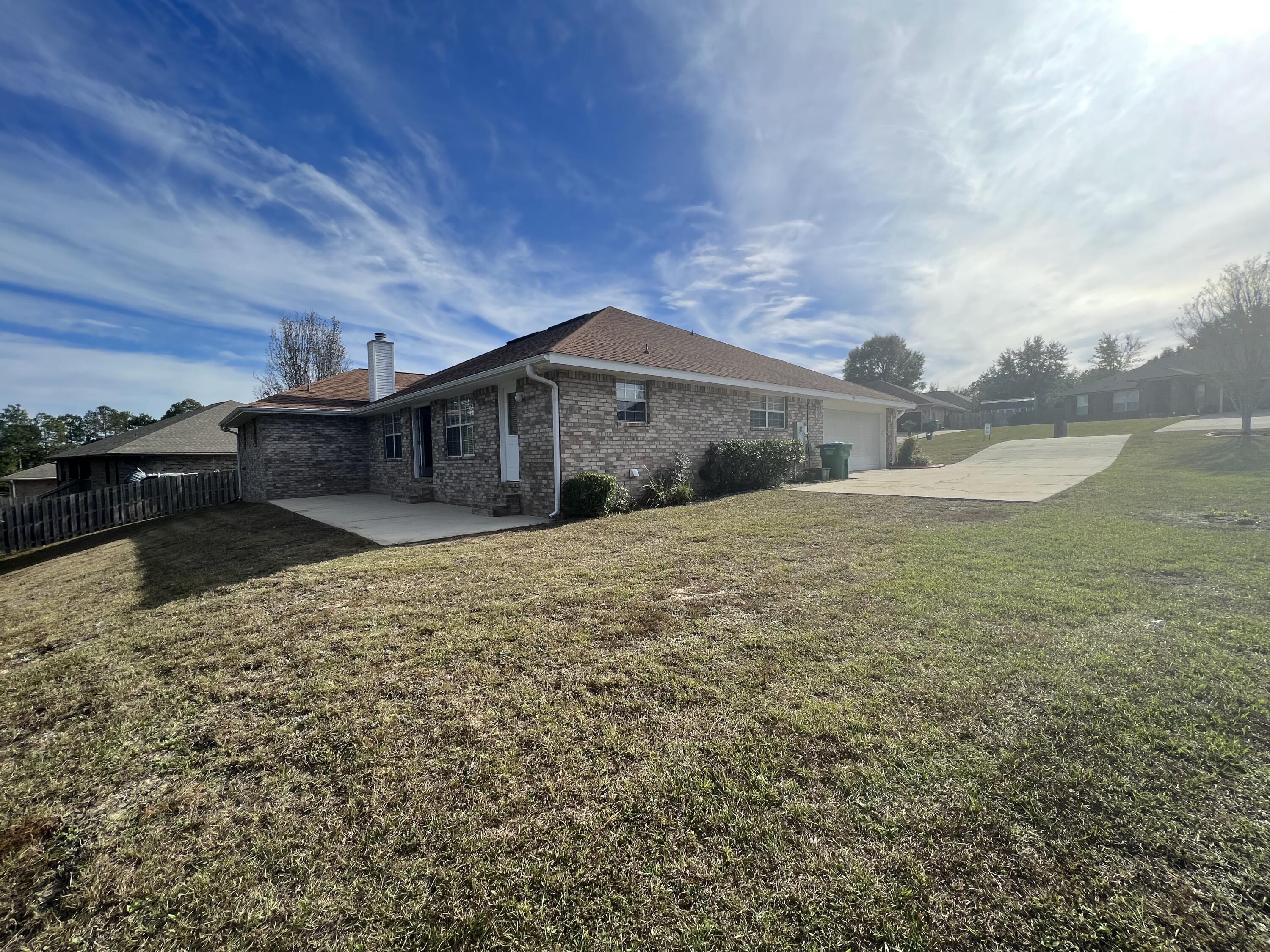 ALICIA PLACE - Residential