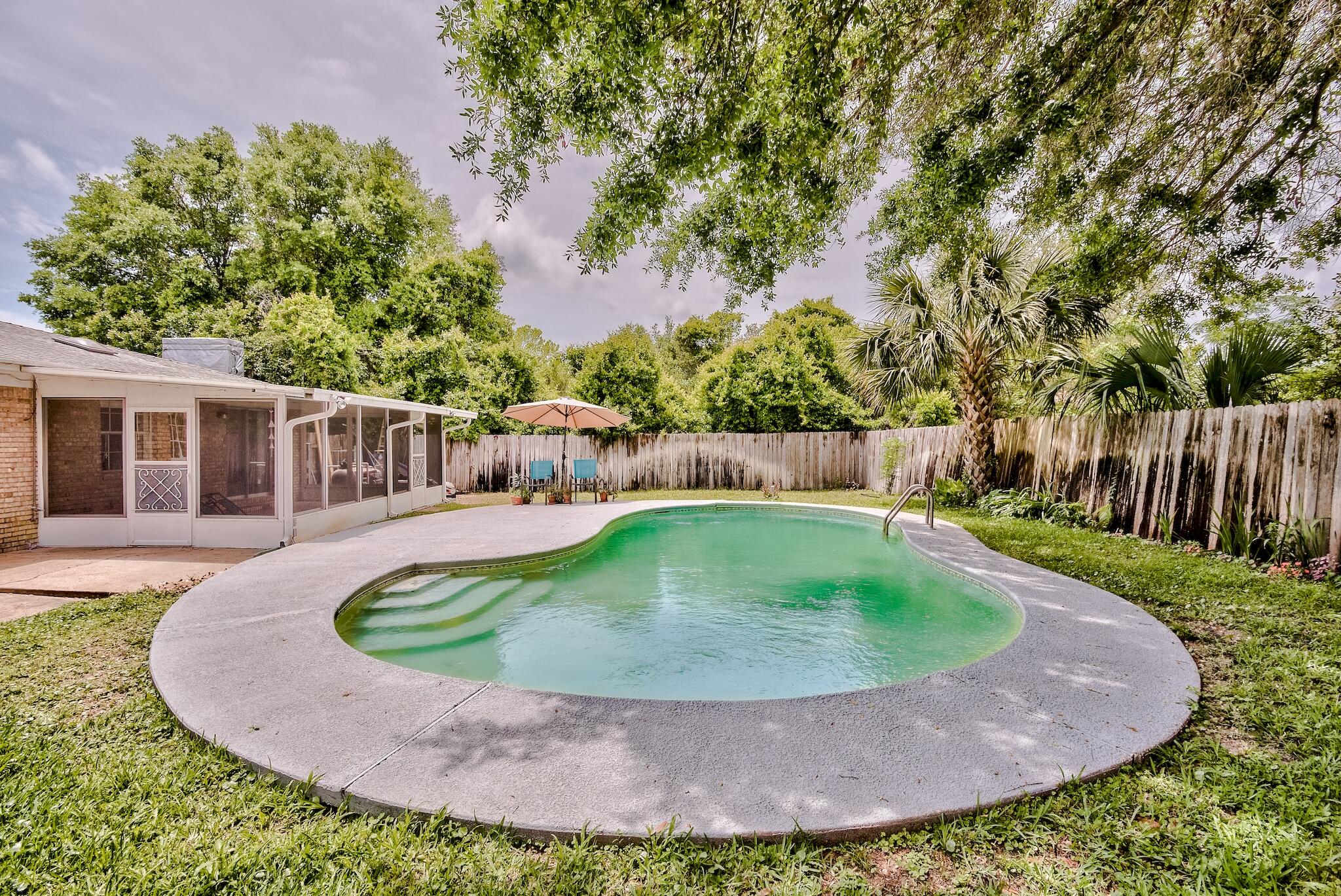 SPRING LAKE 2ND ADD - Residential