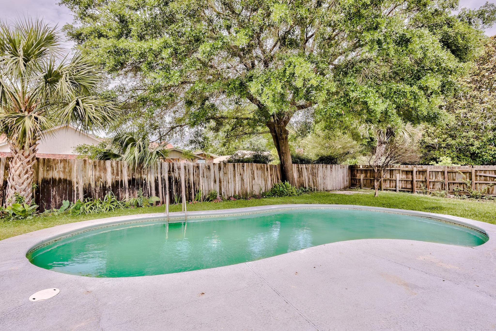 SPRING LAKE 2ND ADD - Residential