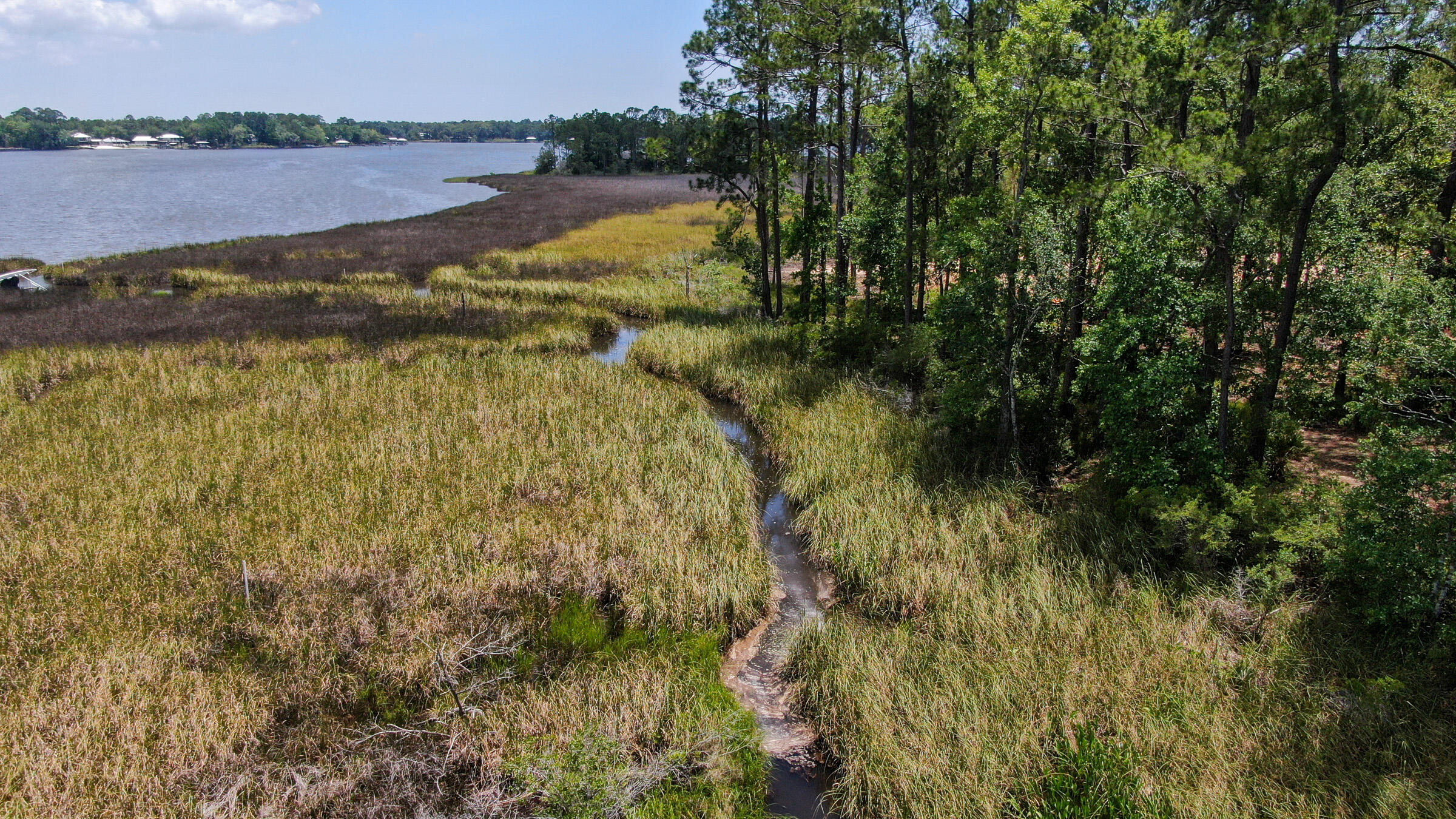 CROSS CREEK SHORES - Residential