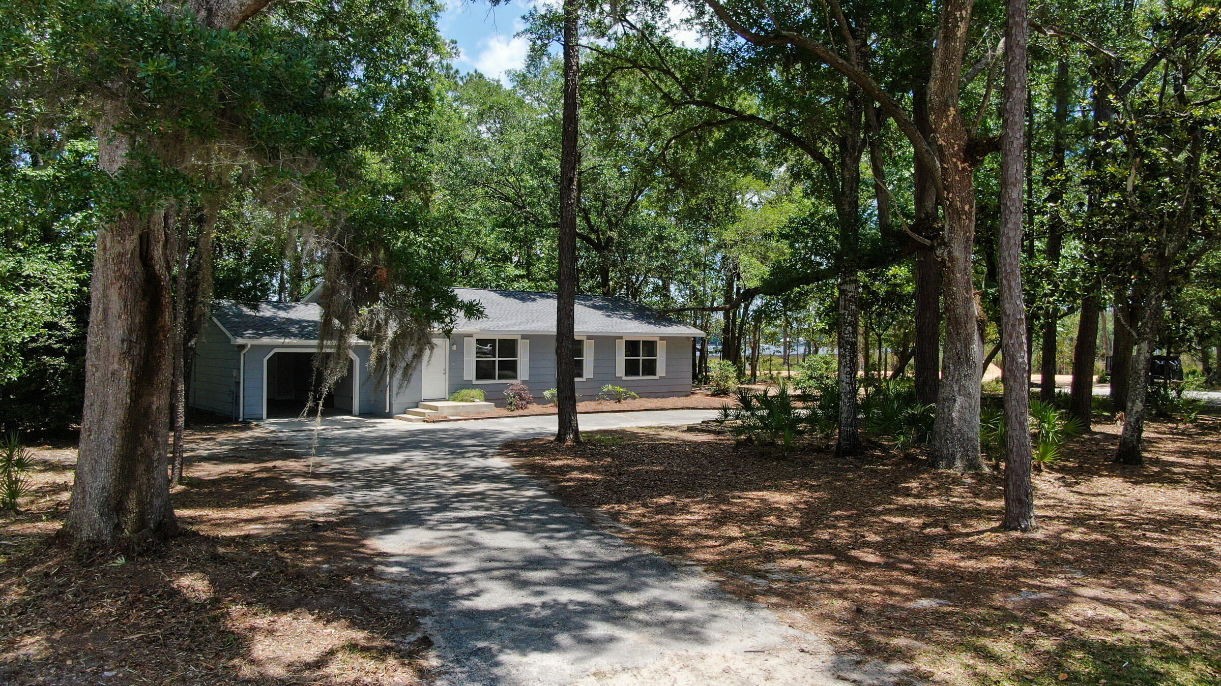 CROSS CREEK SHORES - Residential