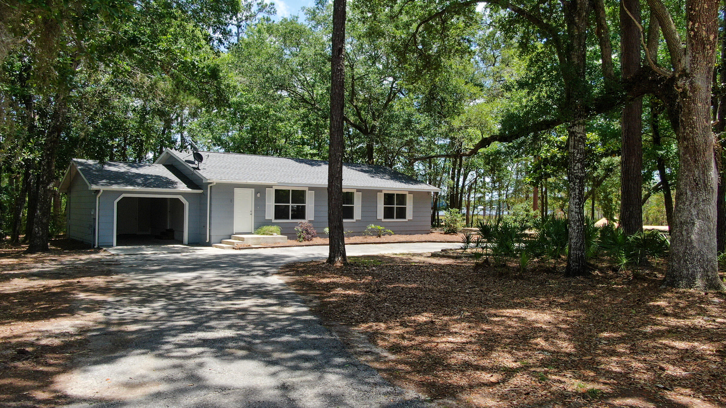 CROSS CREEK SHORES - Residential