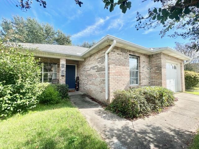 COVENTRY CORNERS - Residential Lease