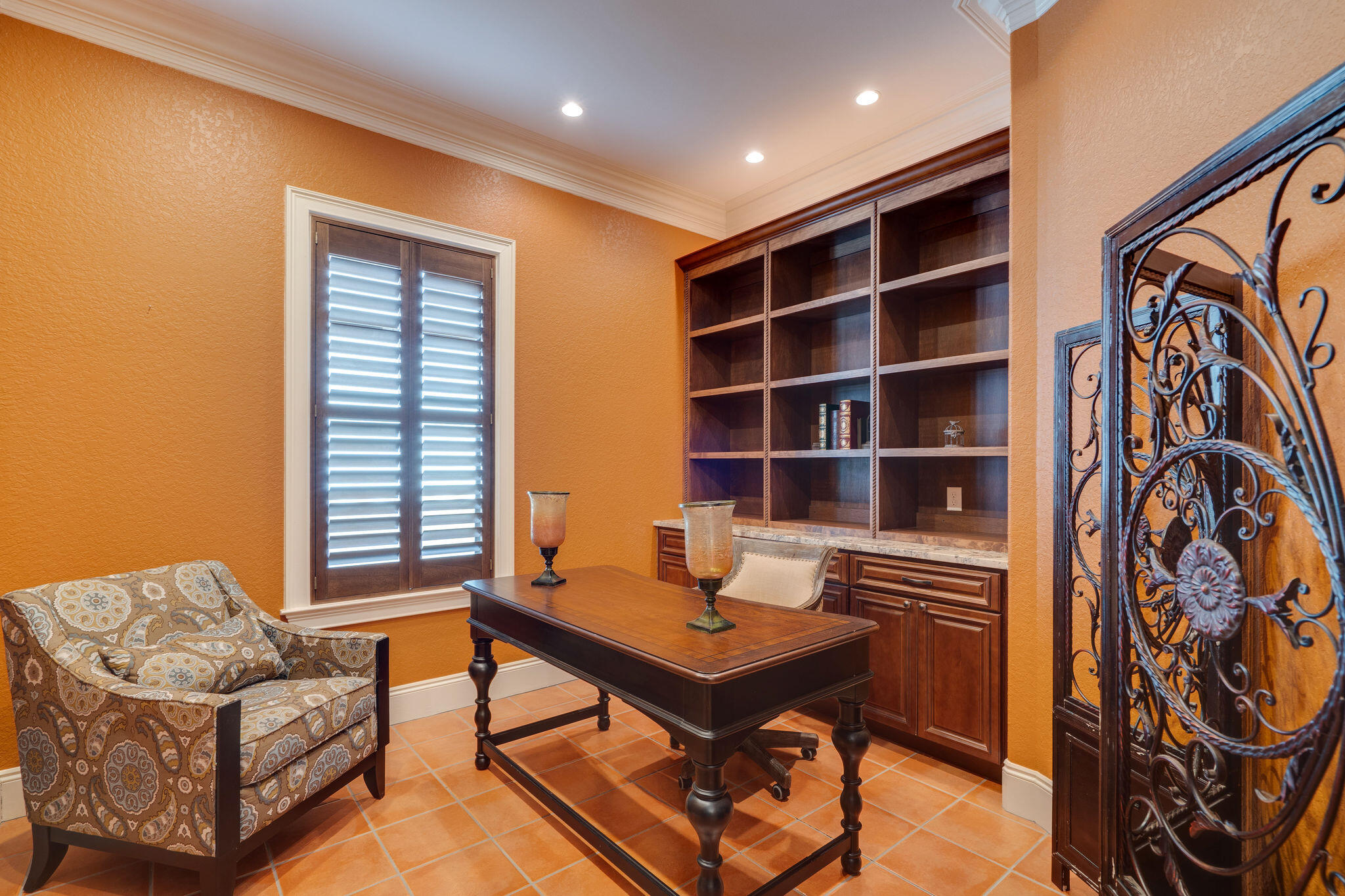 VILLA LAGO - Residential