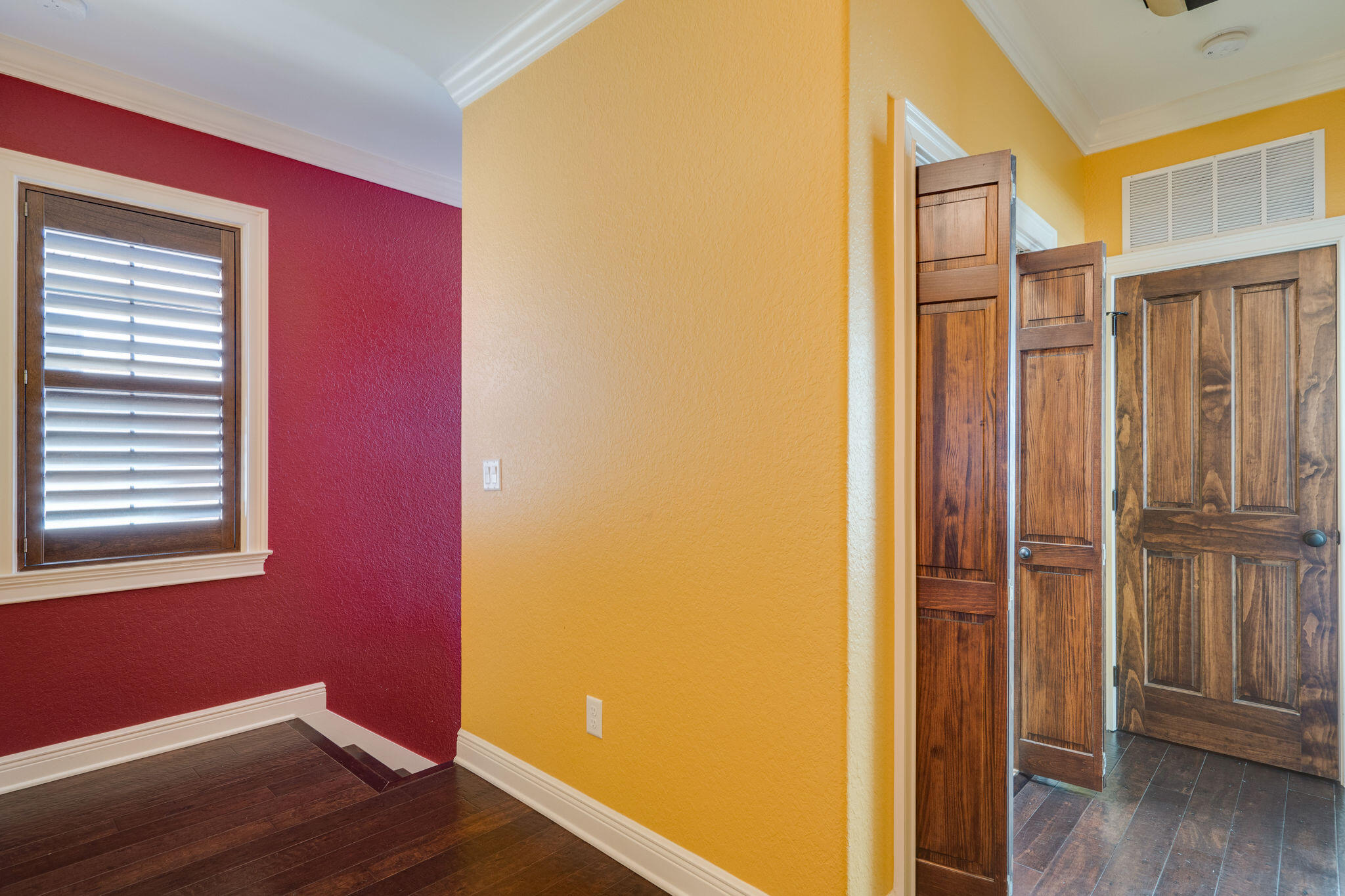 VILLA LAGO - Residential