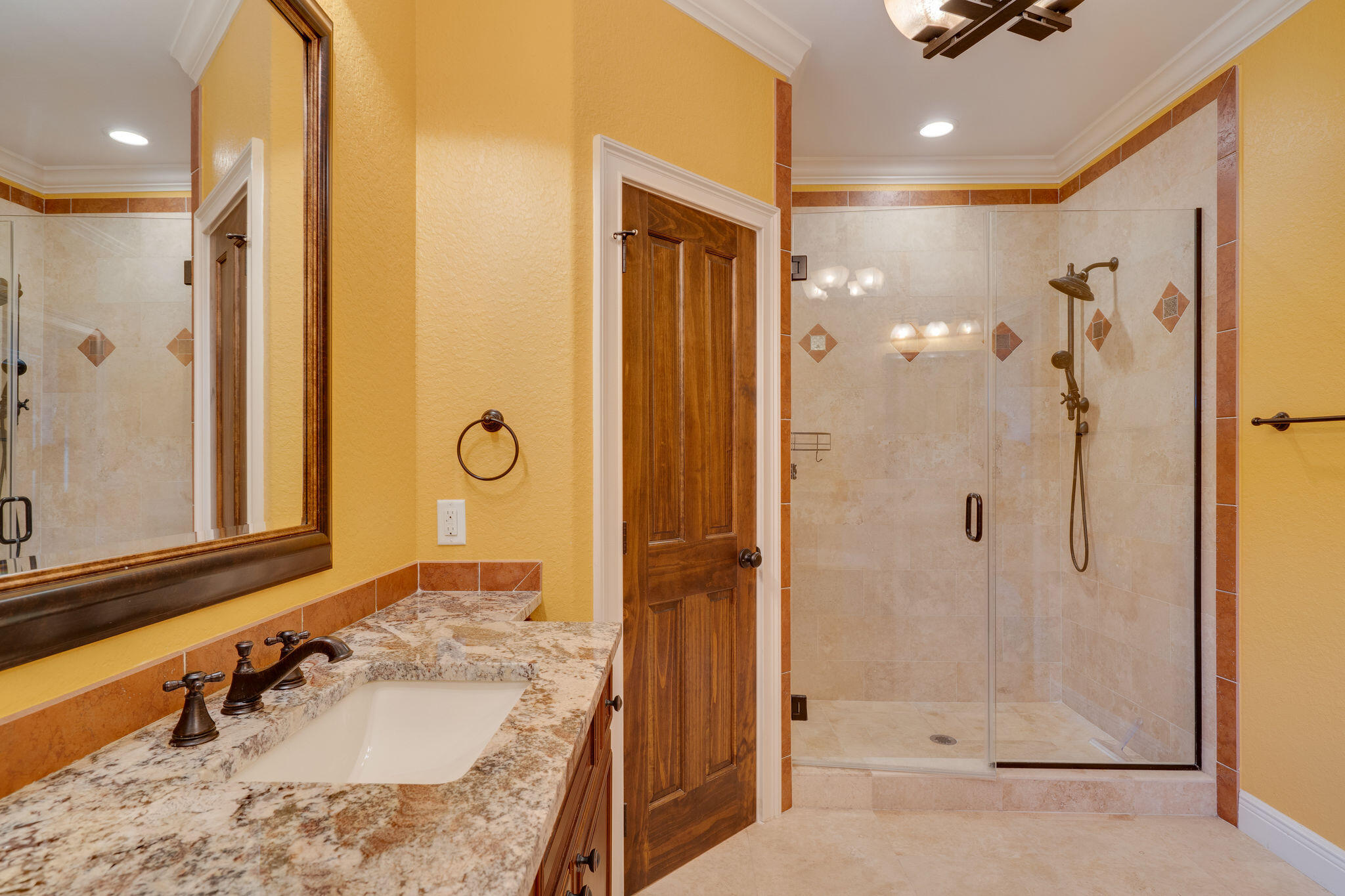 VILLA LAGO - Residential