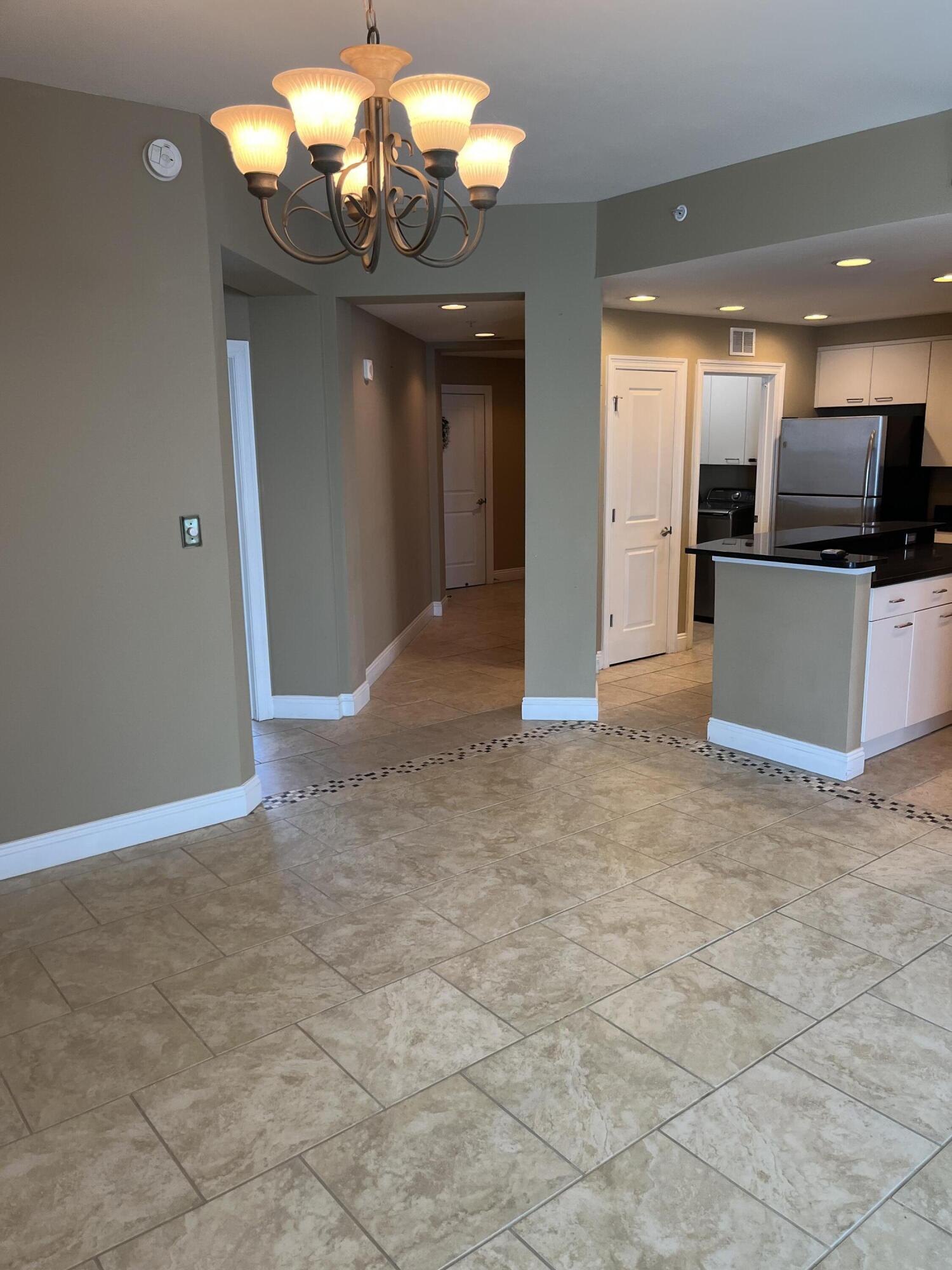 MARINA LANDING - Residential