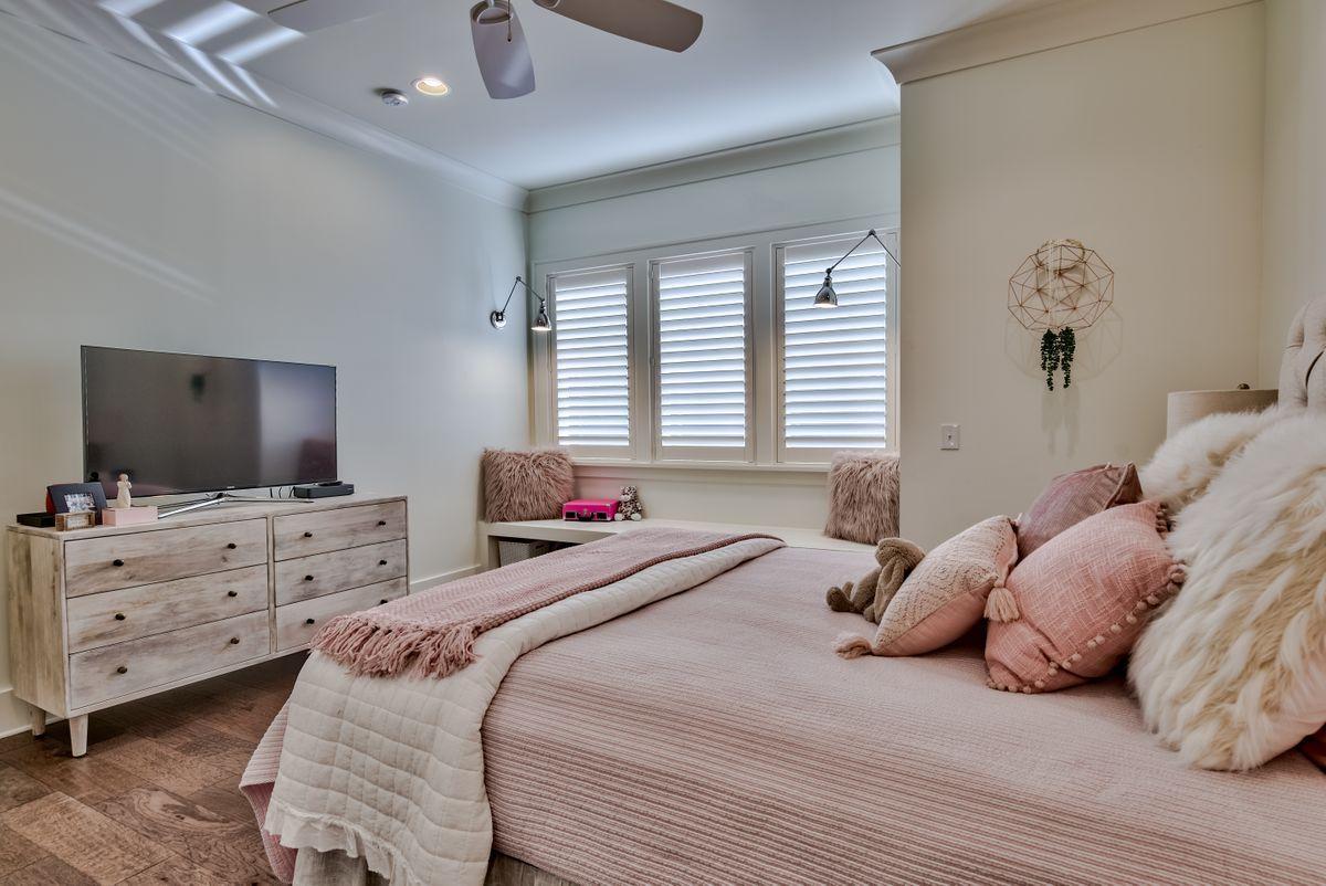 REGATTA BAY PH 2 - Residential