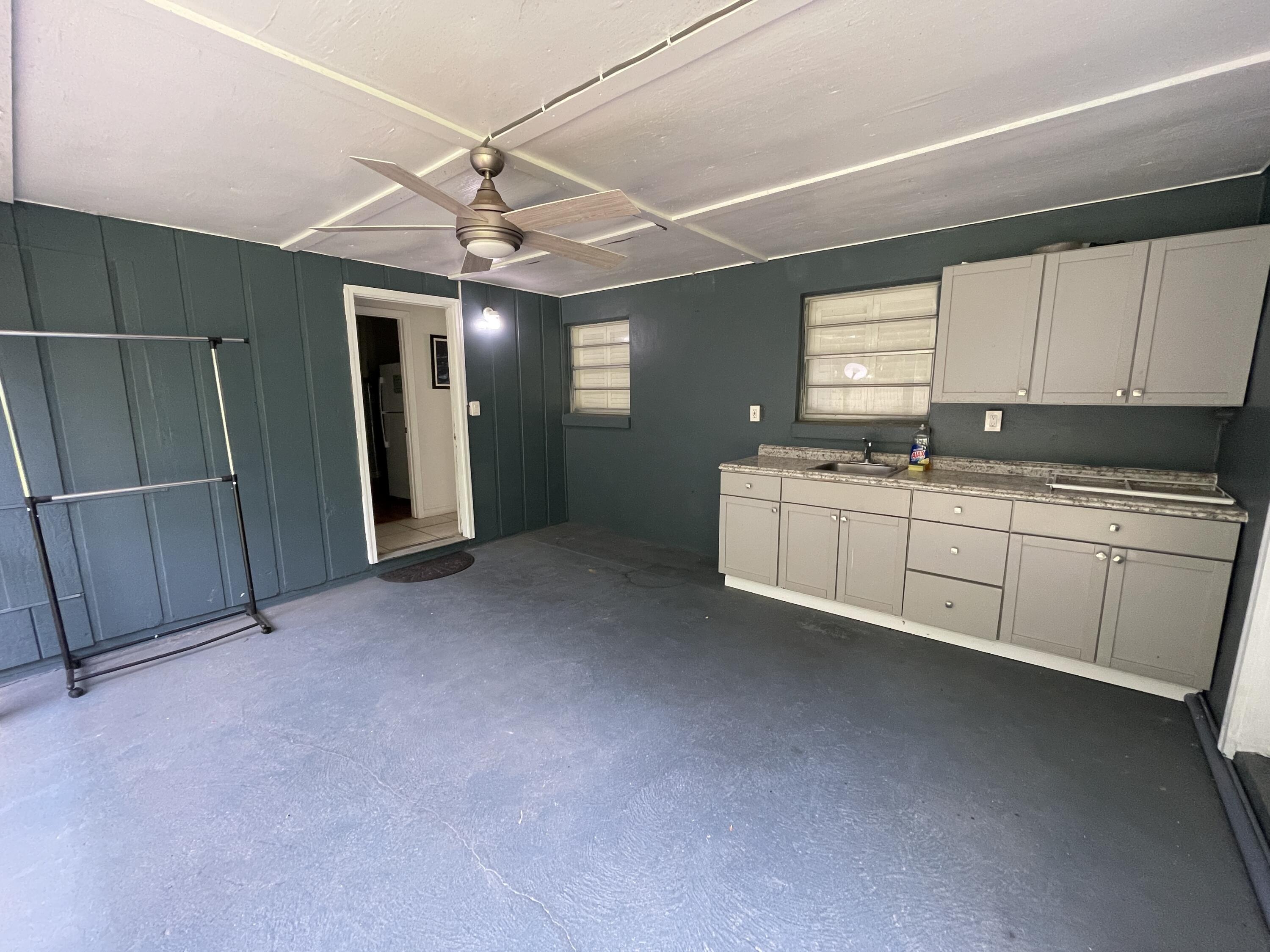 WINTHROP PLACE - Residential