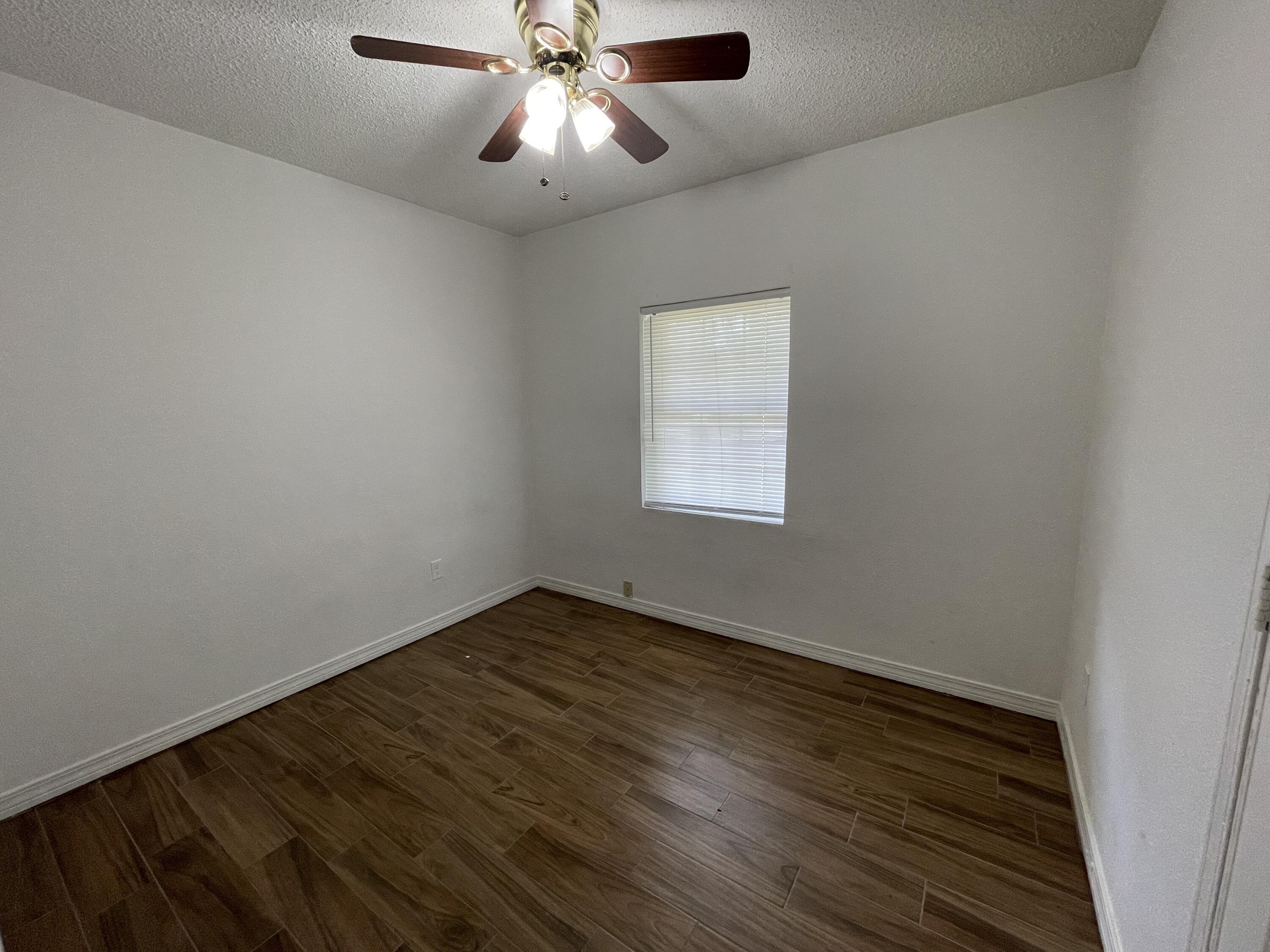 WINTHROP PLACE - Residential