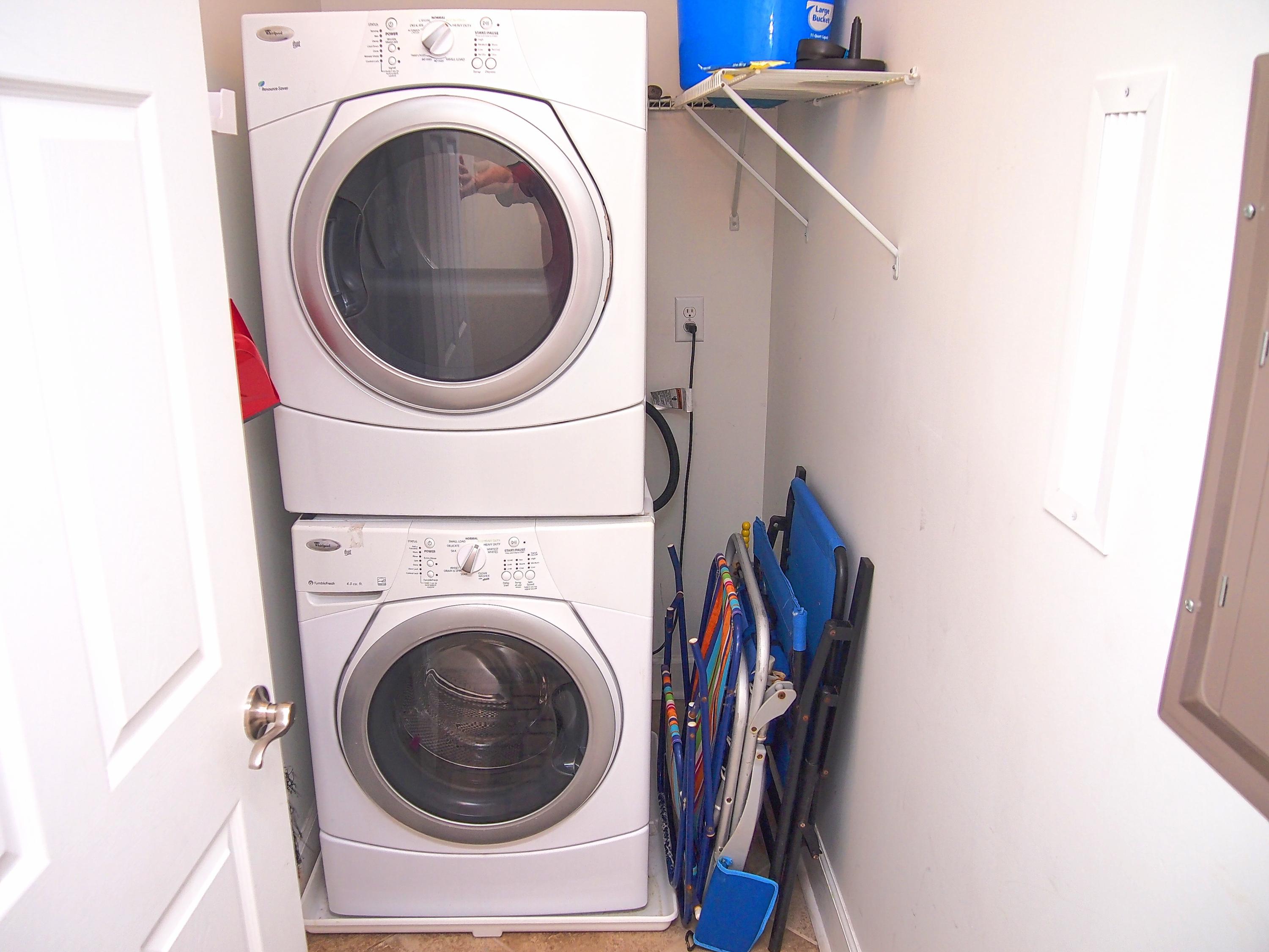 TROPIC WINDS - Residential