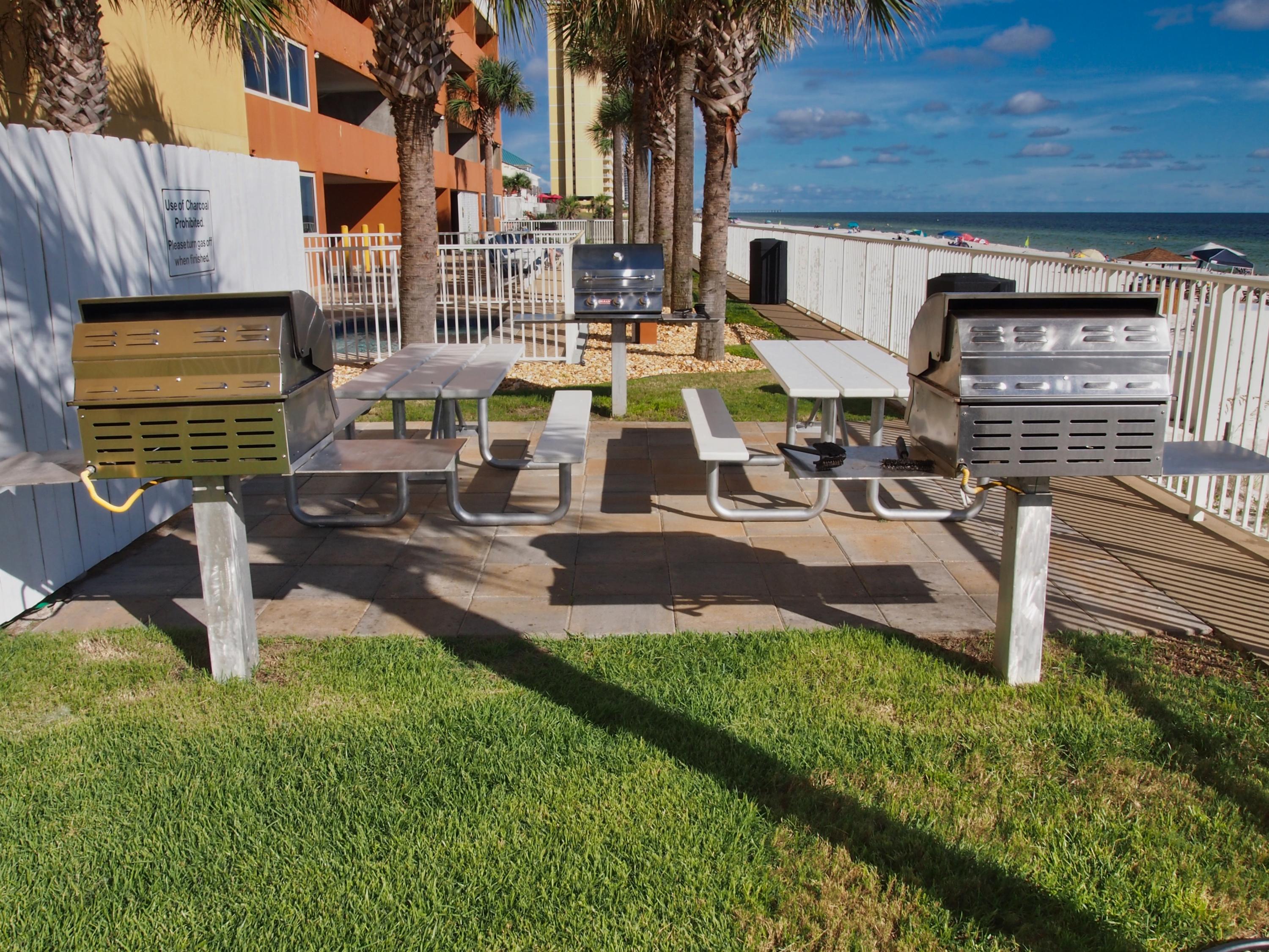 TROPIC WINDS - Residential