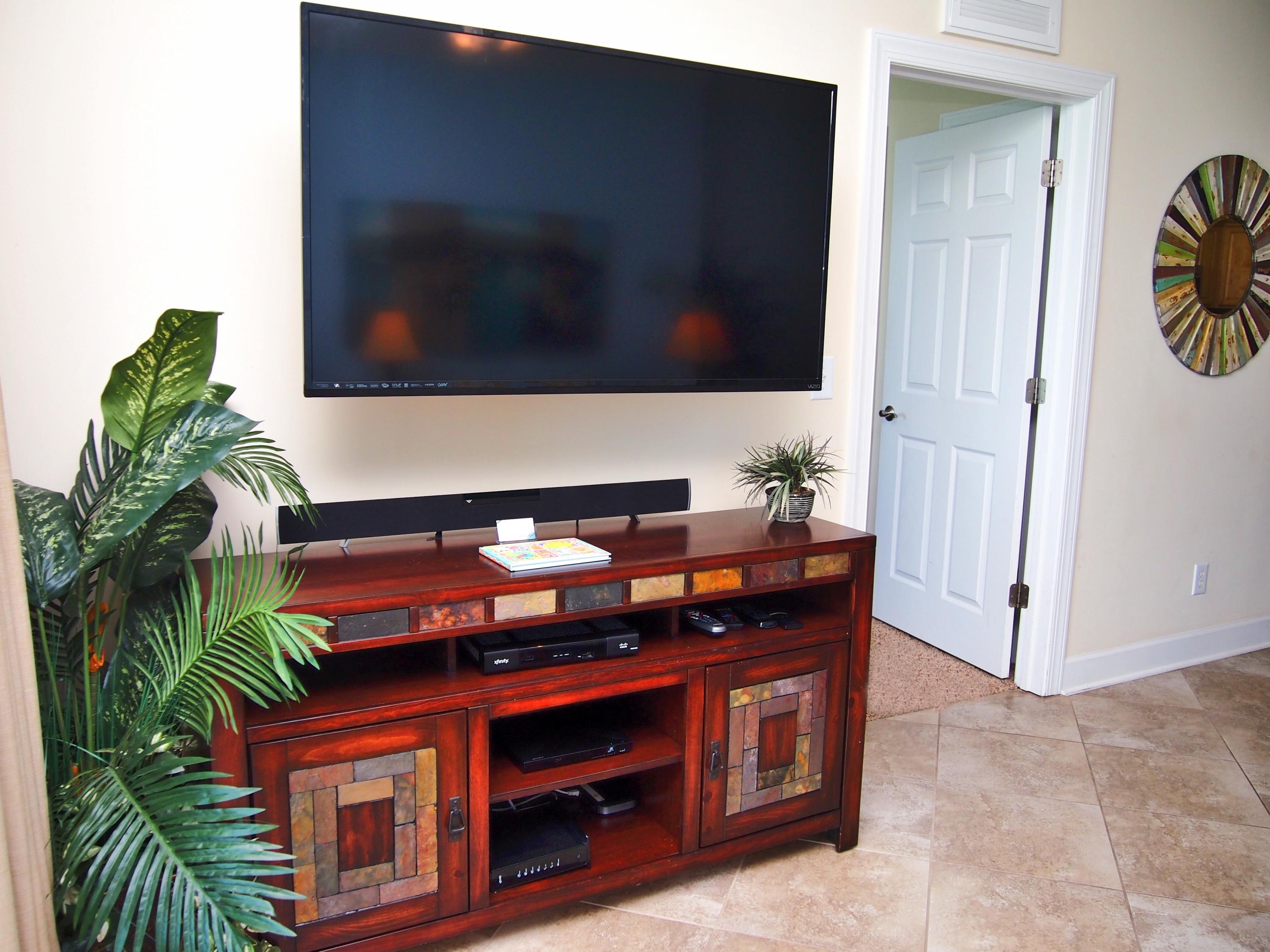 TROPIC WINDS - Residential