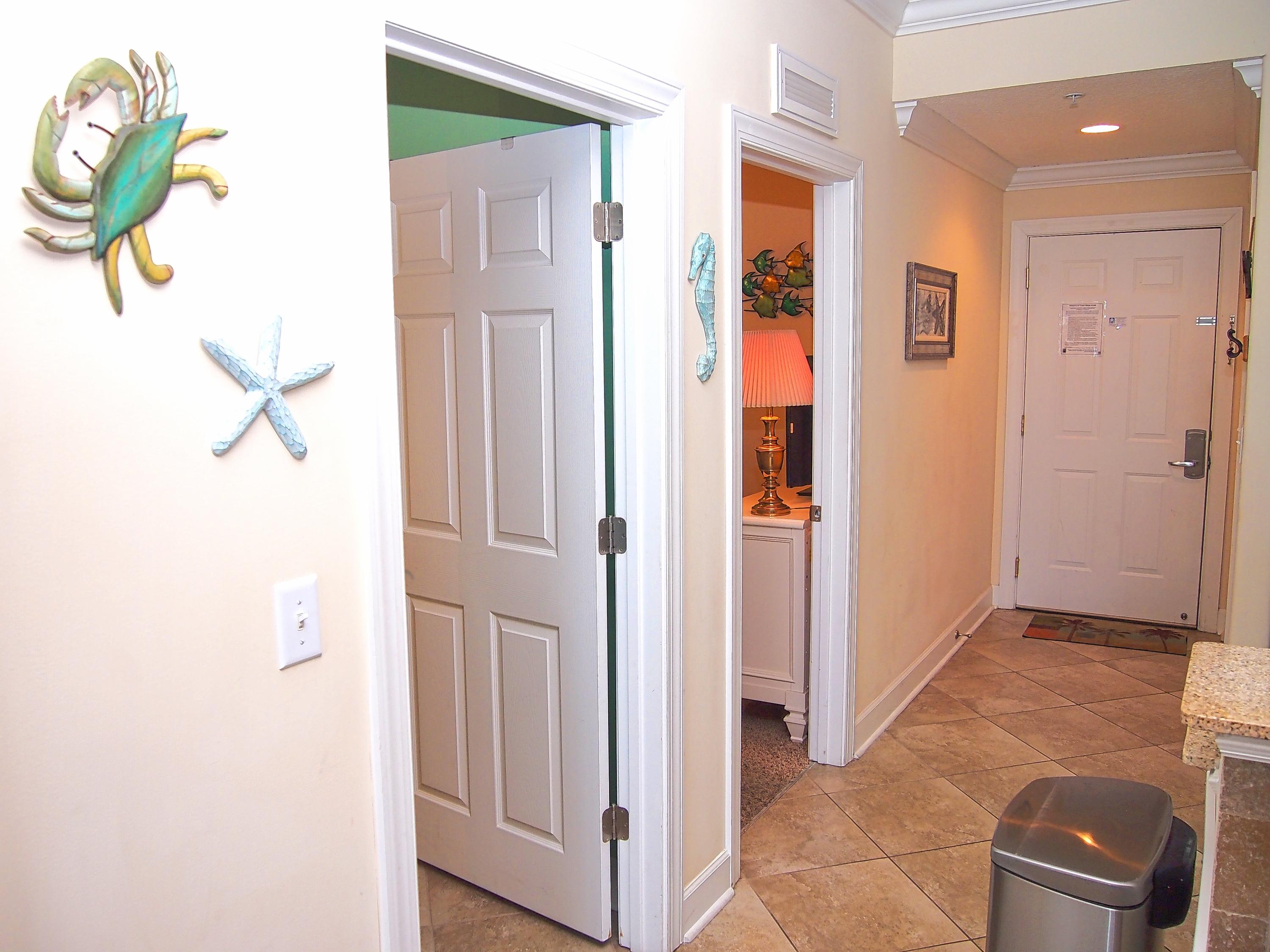 TROPIC WINDS - Residential