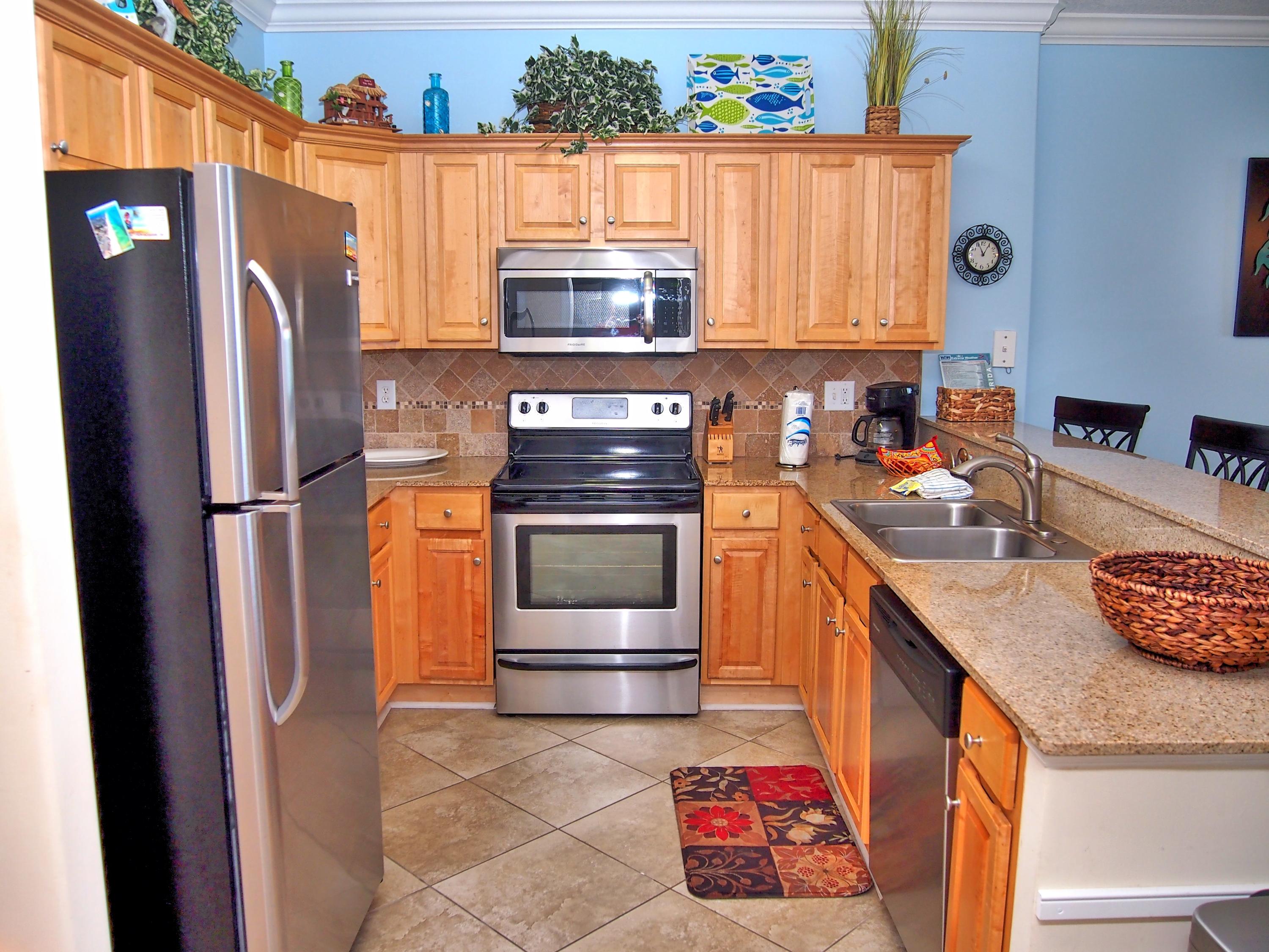 TROPIC WINDS - Residential