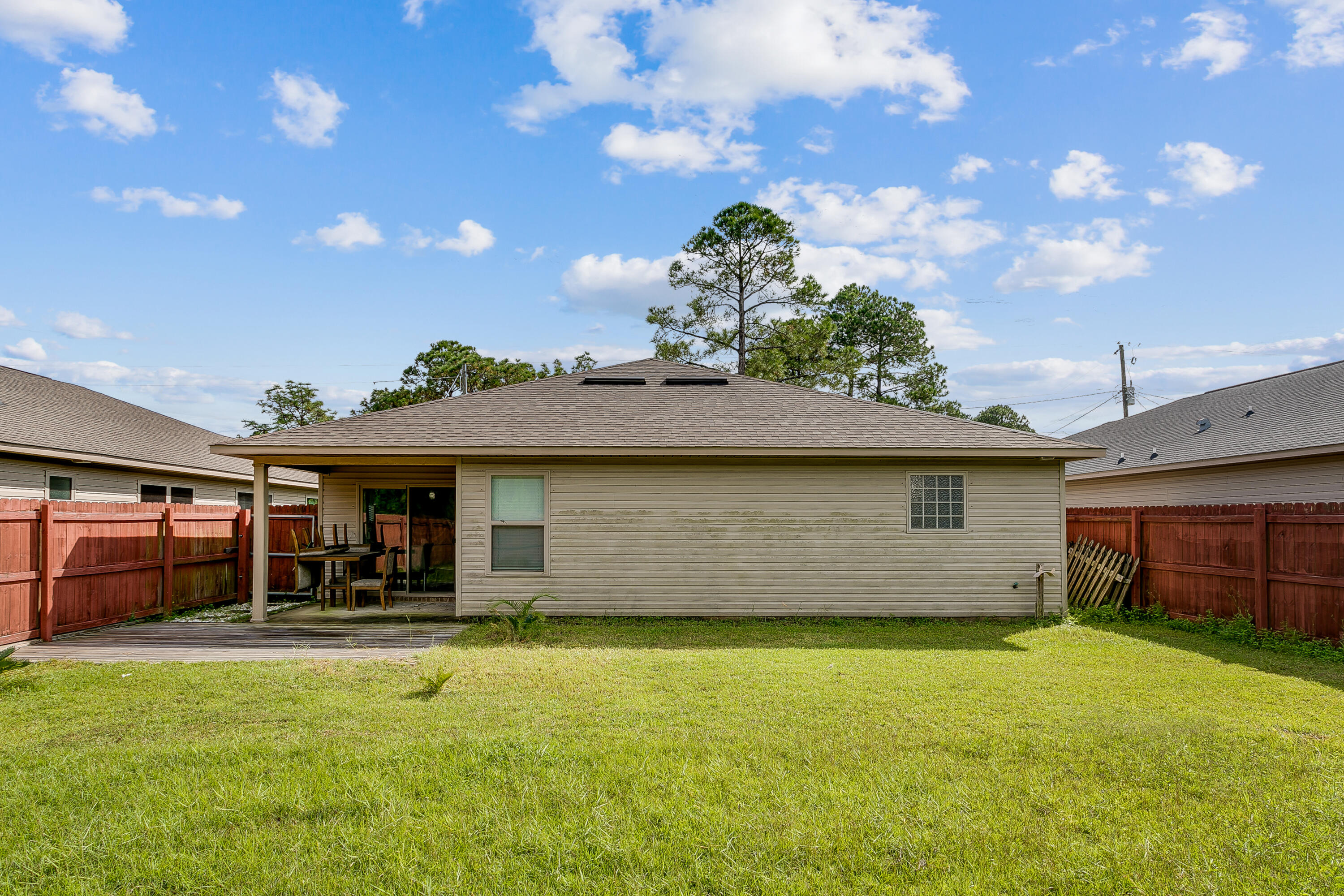 NO RECORDED SUBDIVISION - Residential