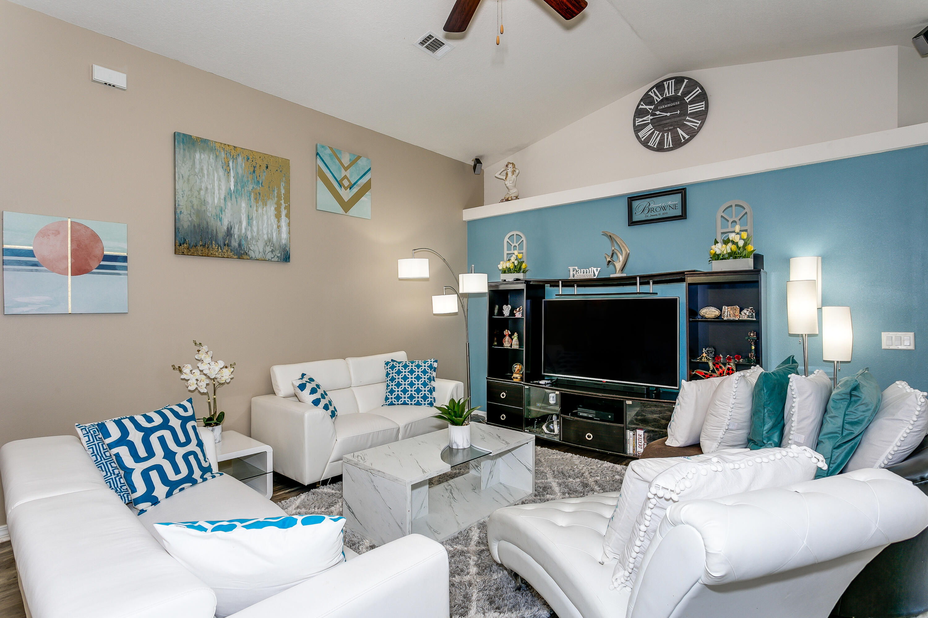 NO RECORDED SUBDIVISION - Residential