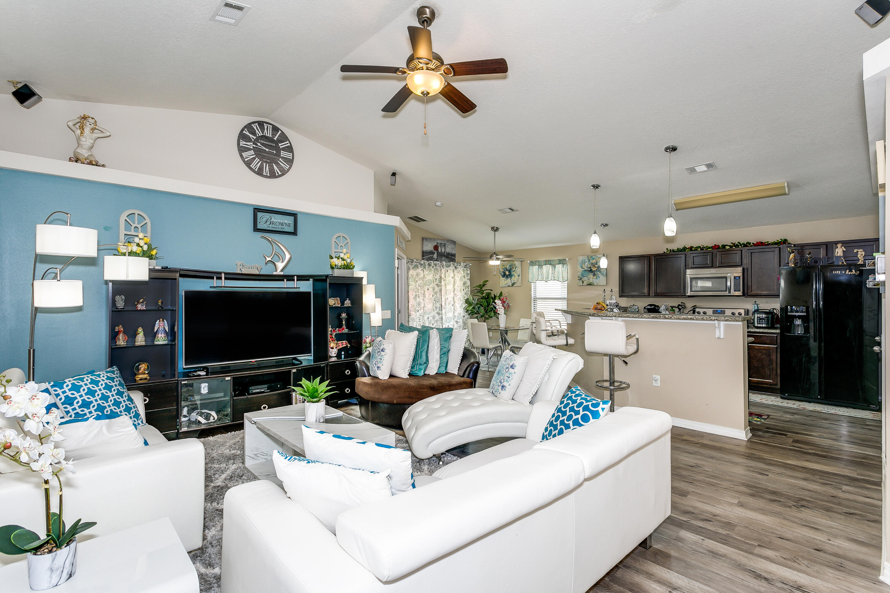 NO RECORDED SUBDIVISION - Residential