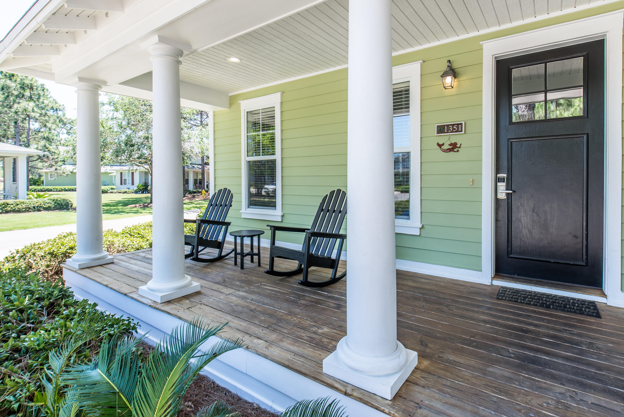 LAUREL GROVE - Residential