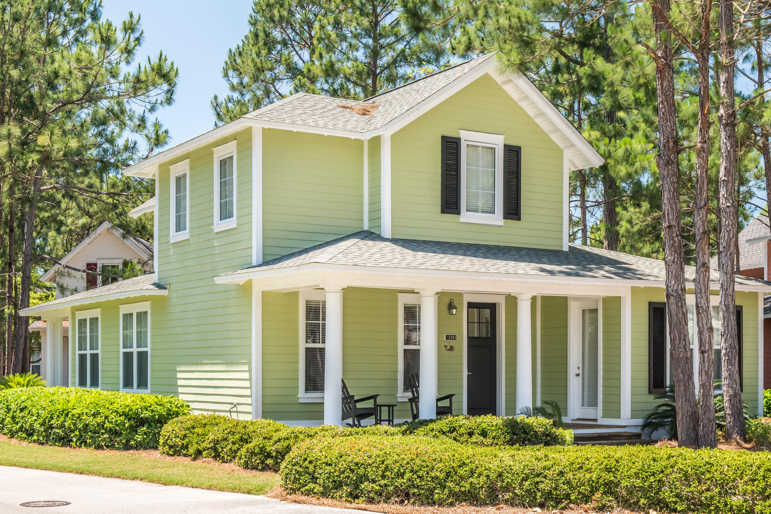 LAUREL GROVE - Residential