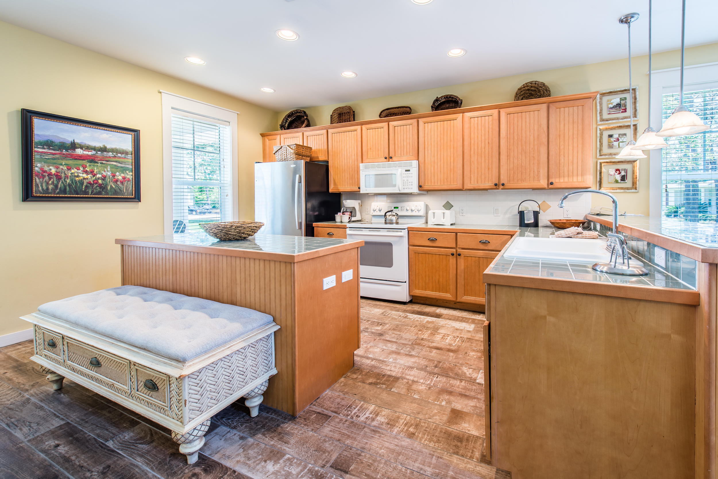 LAUREL GROVE - Residential