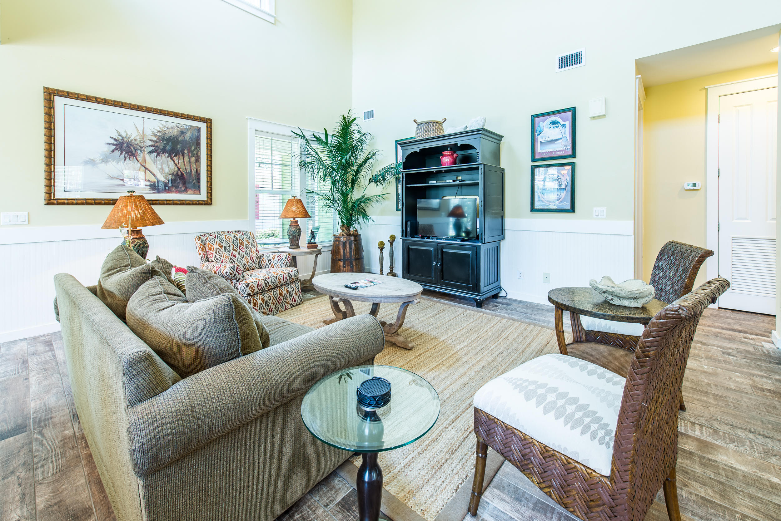 LAUREL GROVE - Residential